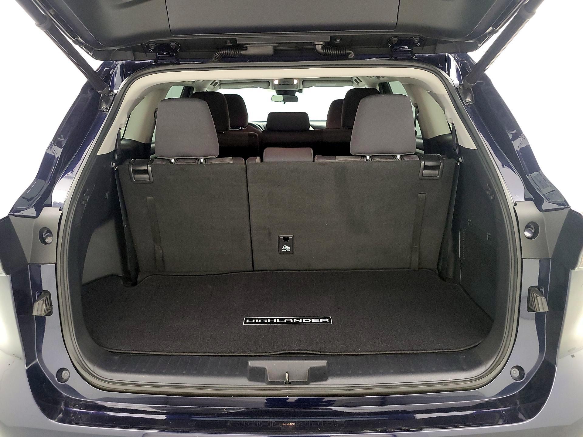 Thumbnail: 2020 Toyota Highlander - 19