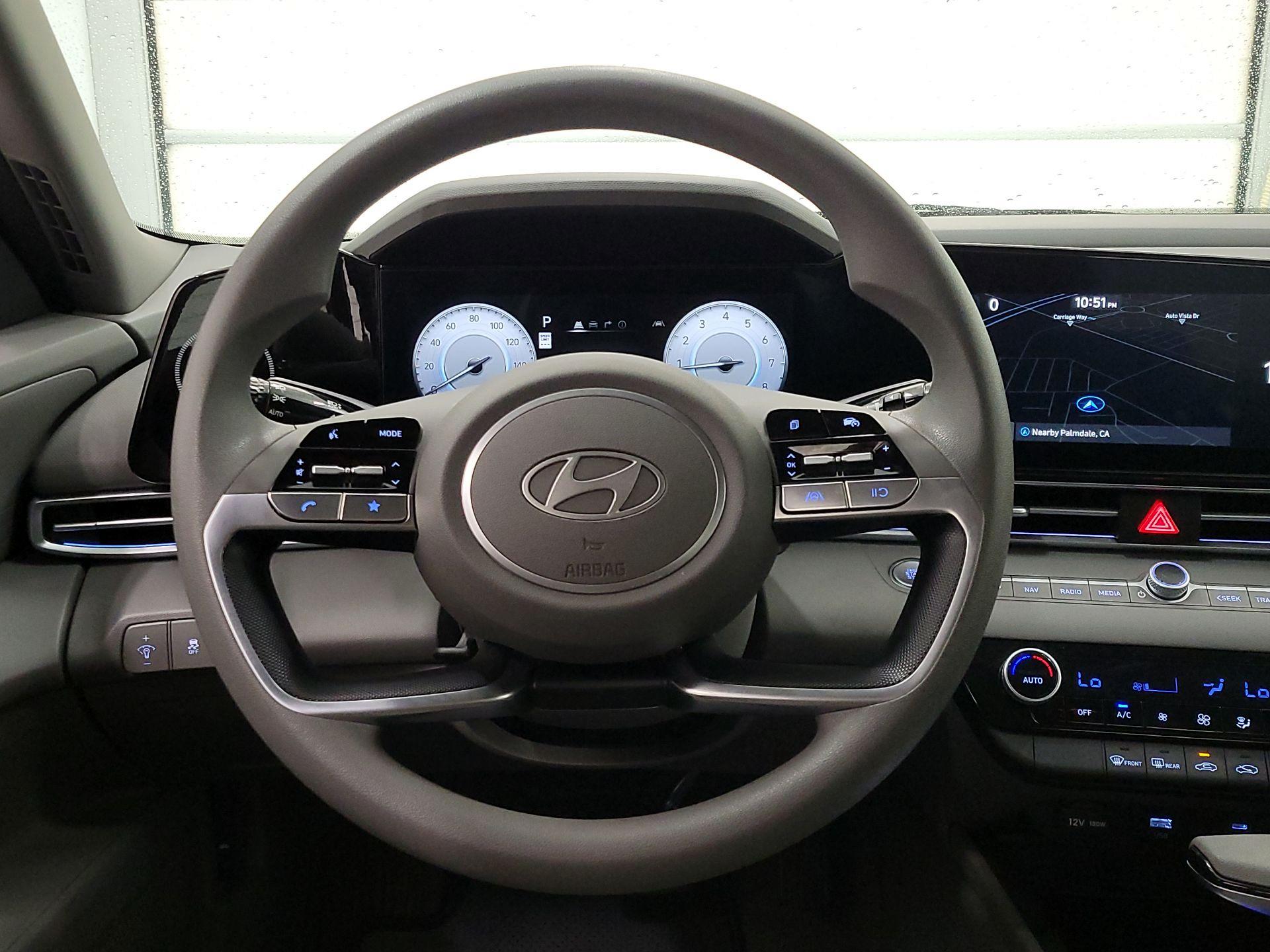 Thumbnail: 2024 Hyundai Elantra - 10