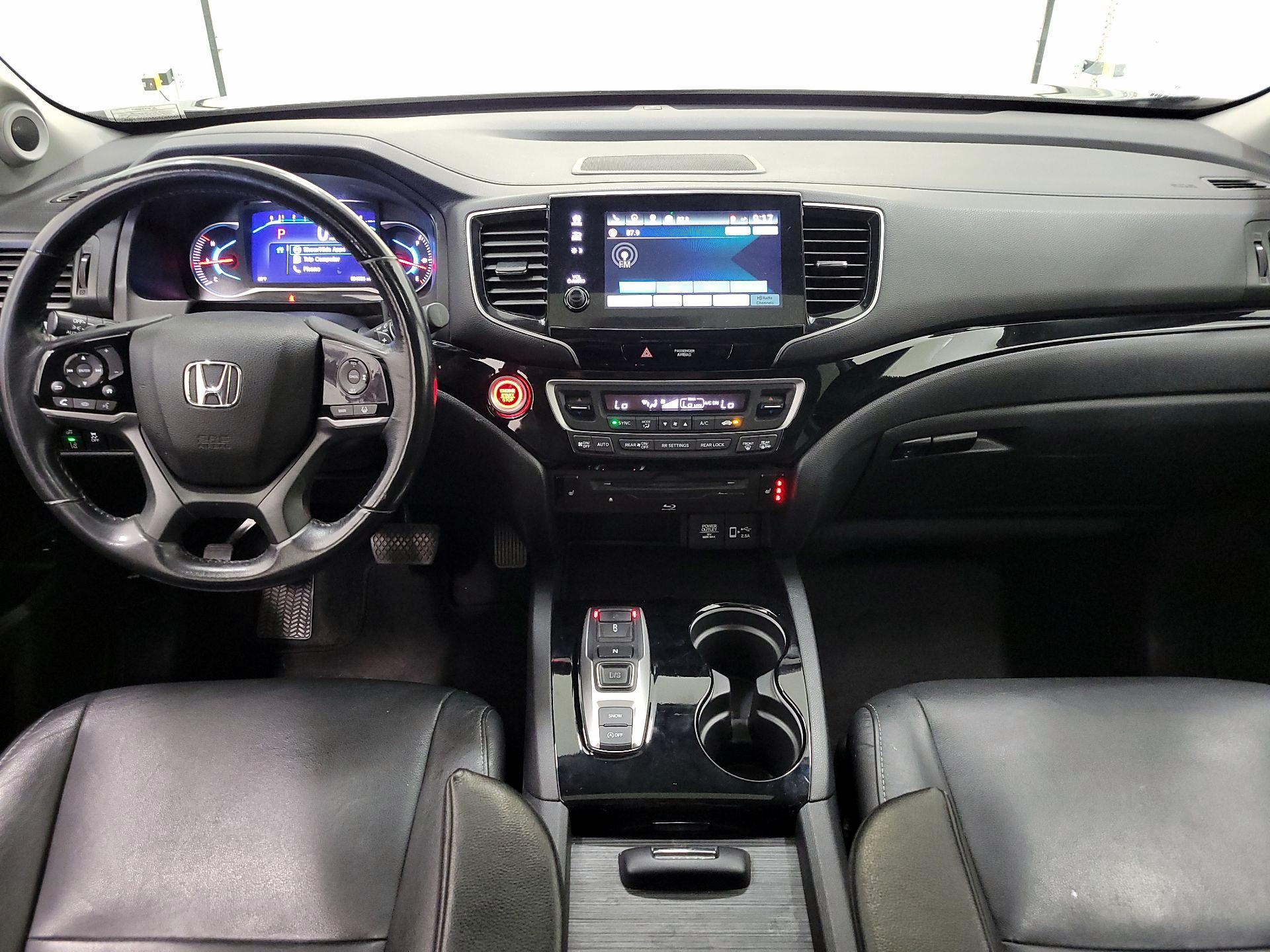 Thumbnail: 2019 Honda Pilot - 9
