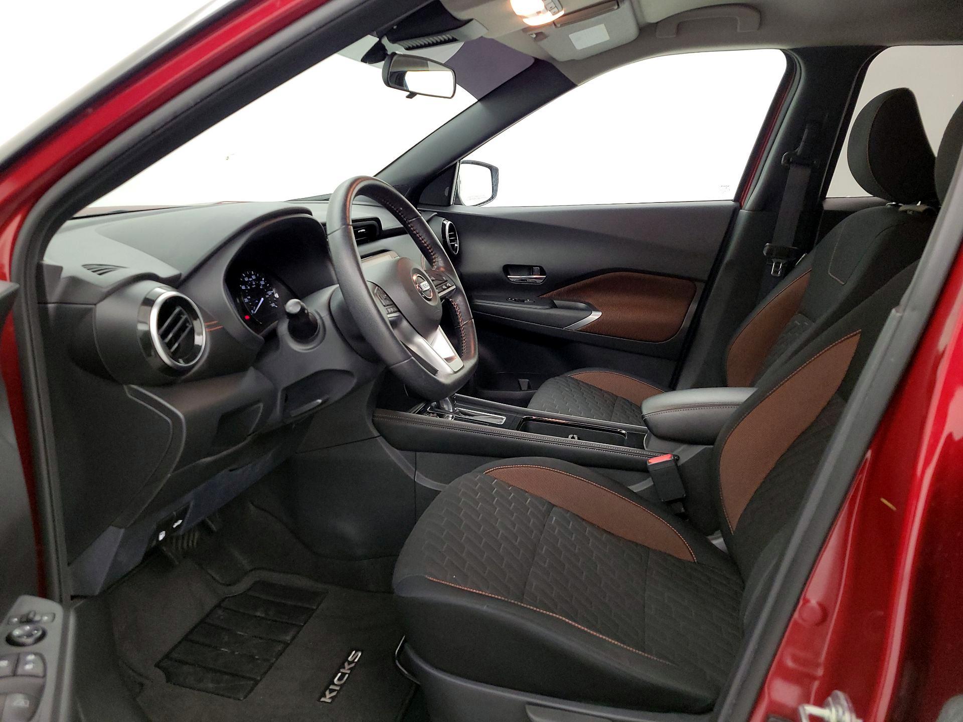 Thumbnail: 2021 Nissan Kicks - 11