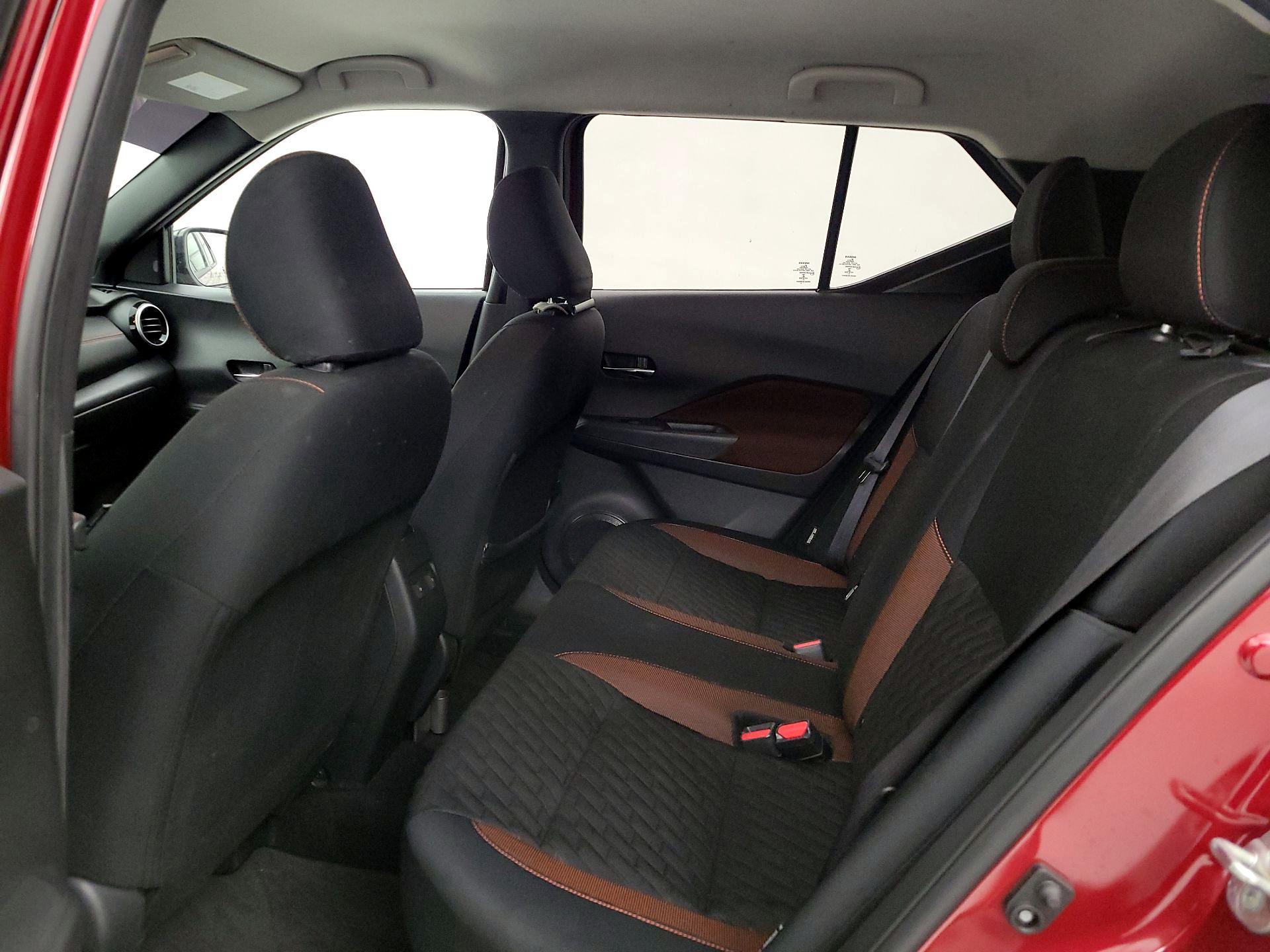 Thumbnail: 2021 Nissan Kicks - 18