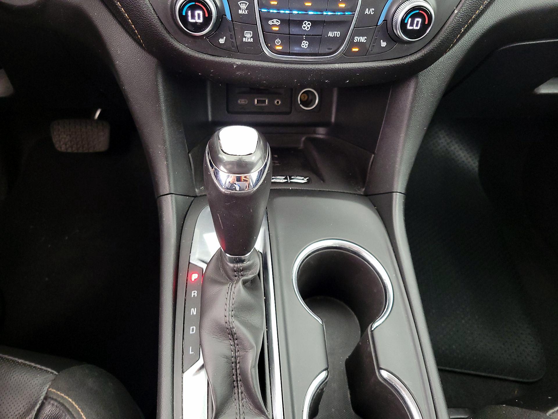 Thumbnail: 2019 Chevrolet Equinox - 18