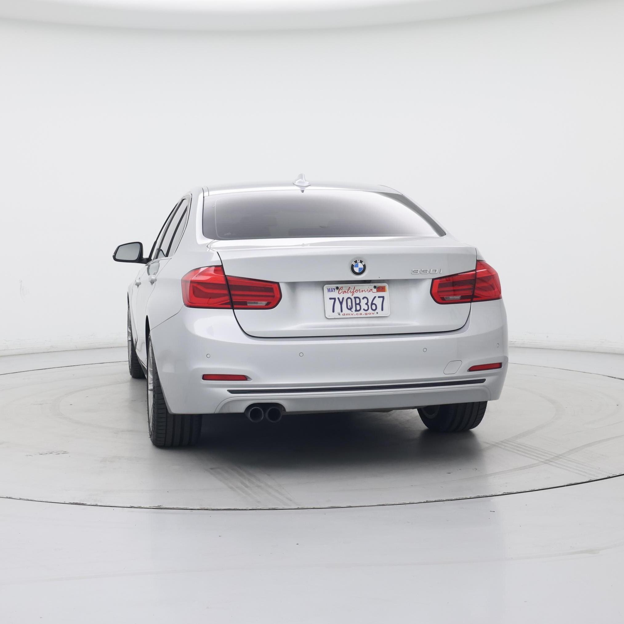 Thumbnail: 2017 BMW 3 Series - 6