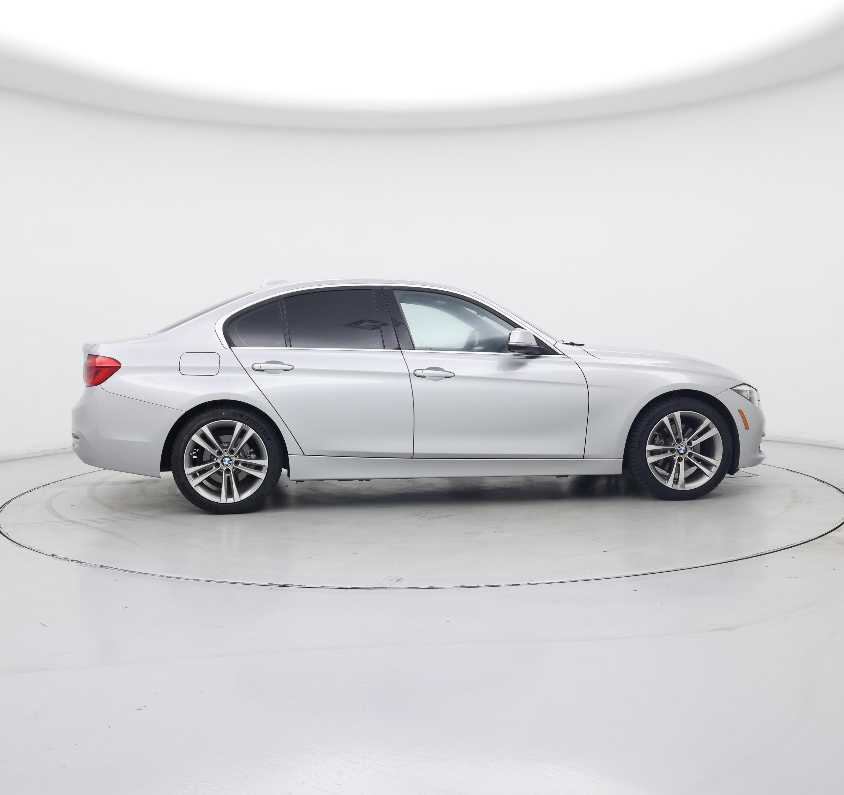 Thumbnail: 2017 BMW 3 Series - 7