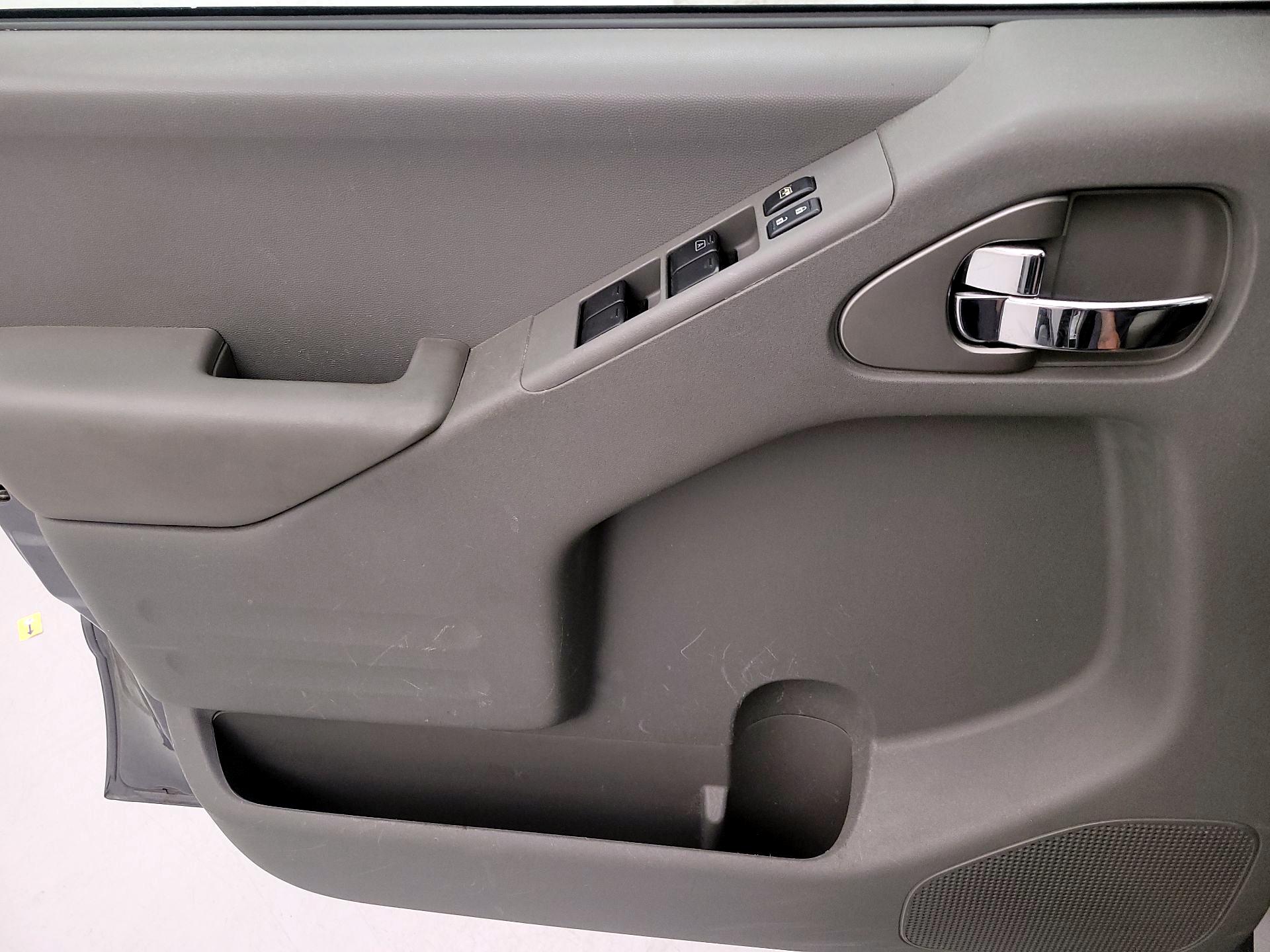 Thumbnail: 2019 Nissan Frontier - 10