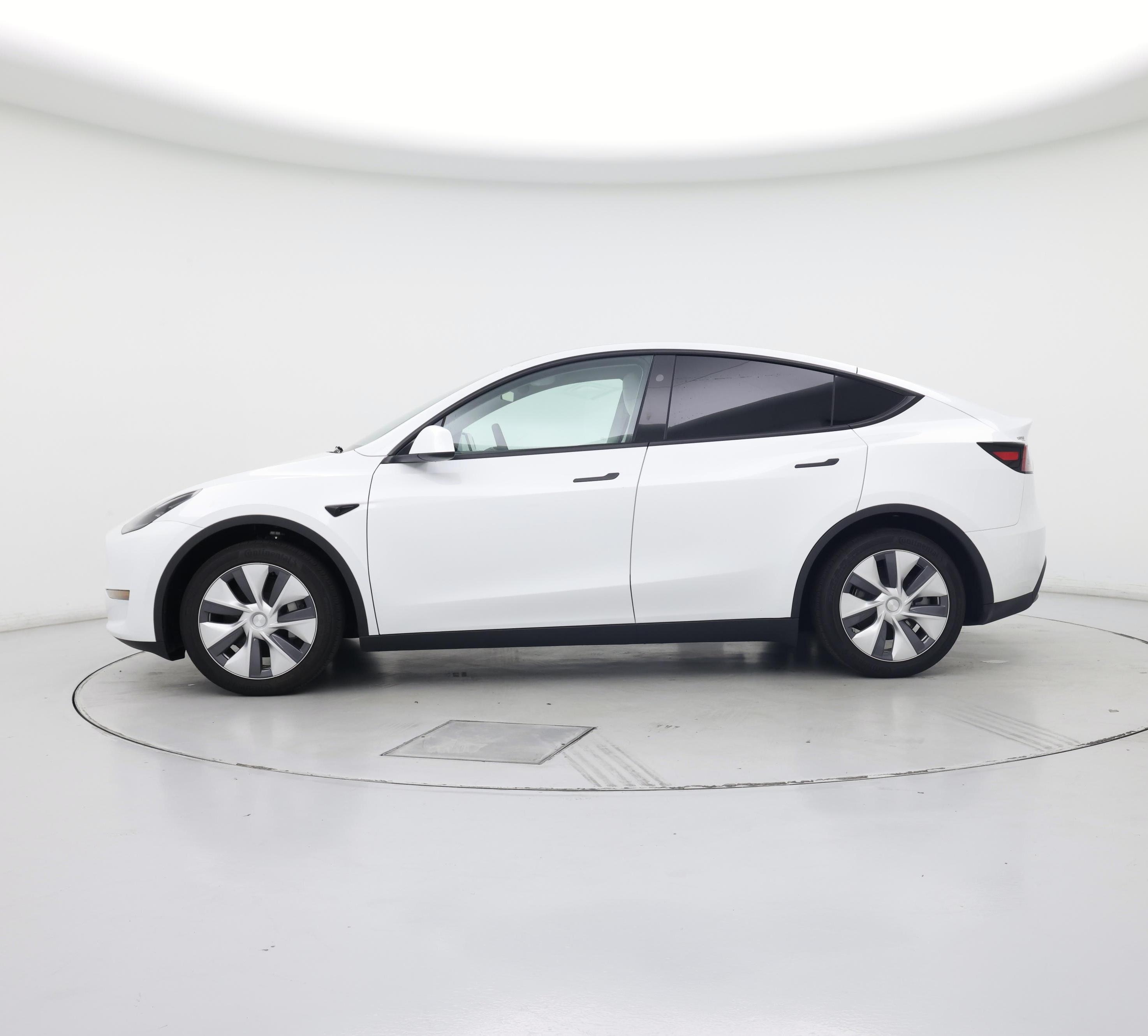 Thumbnail: 2024 Tesla Model Y - 3