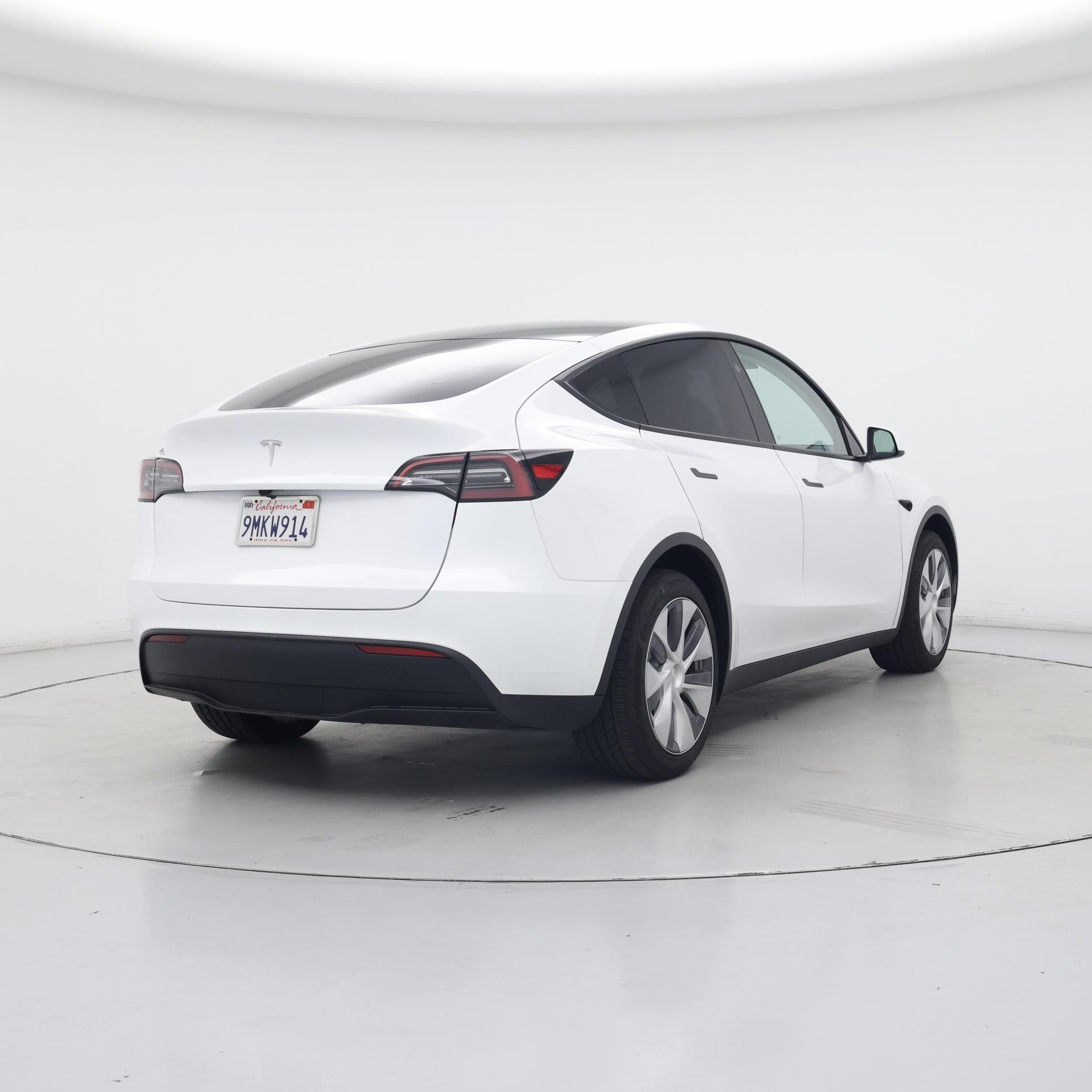 Thumbnail: 2024 Tesla Model Y - 8