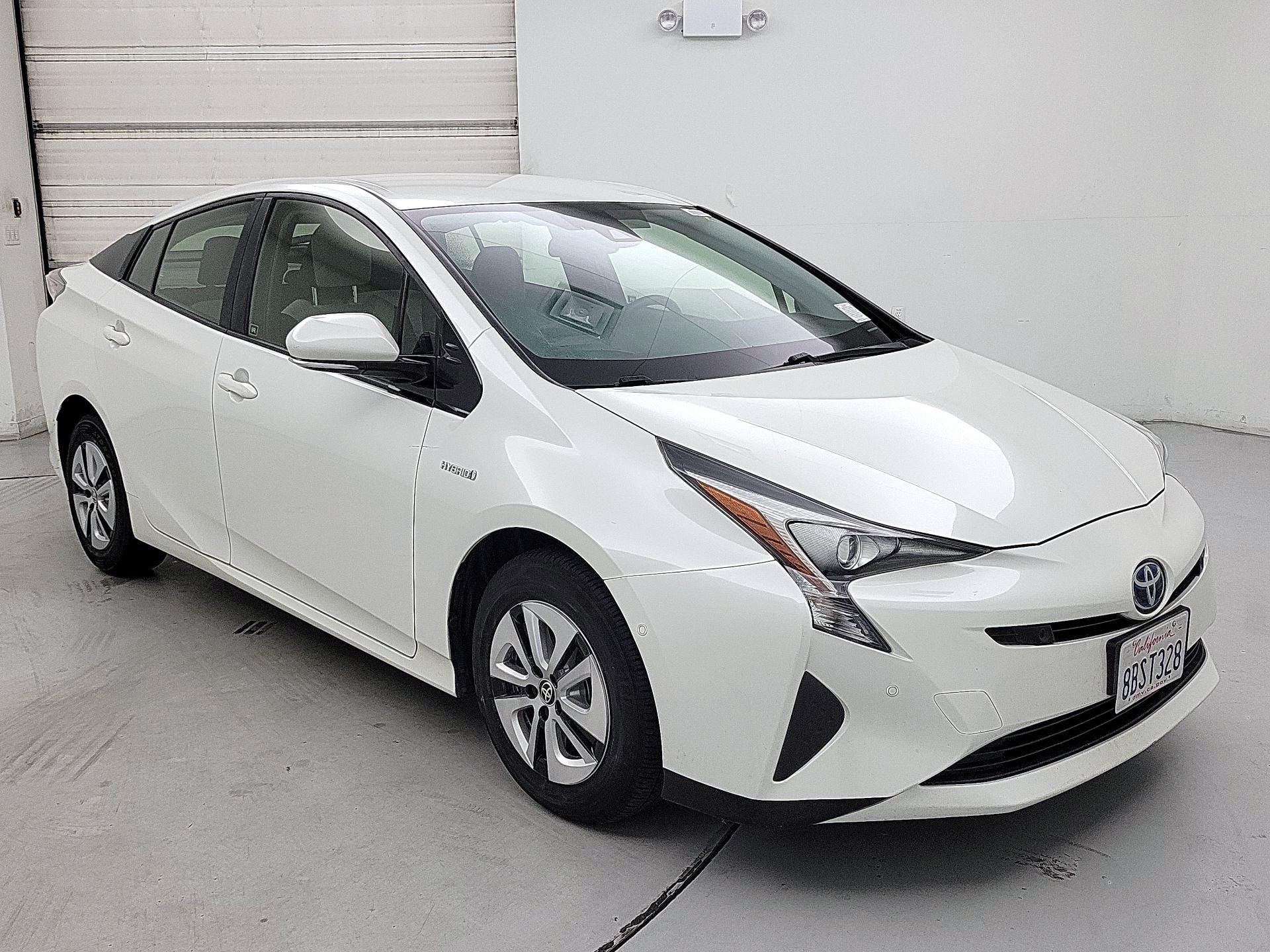 Thumbnail: 2017 Toyota Prius - 1