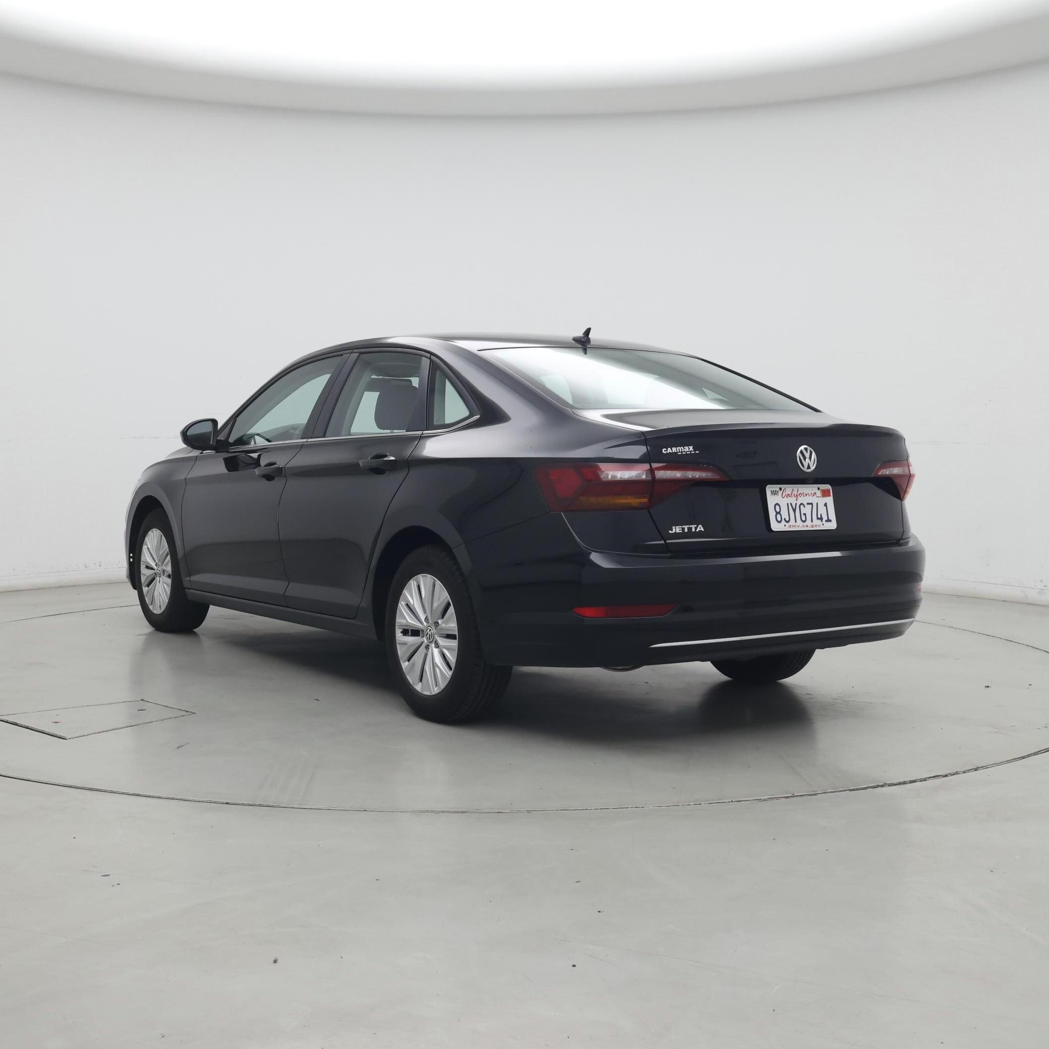 Thumbnail: 2019 Volkswagen Jetta - 2