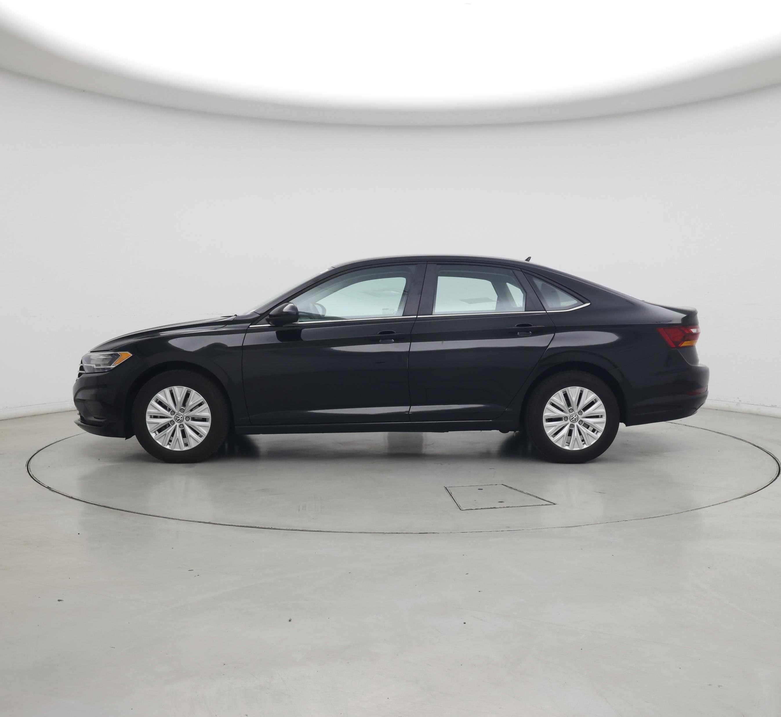 Thumbnail: 2019 Volkswagen Jetta - 3