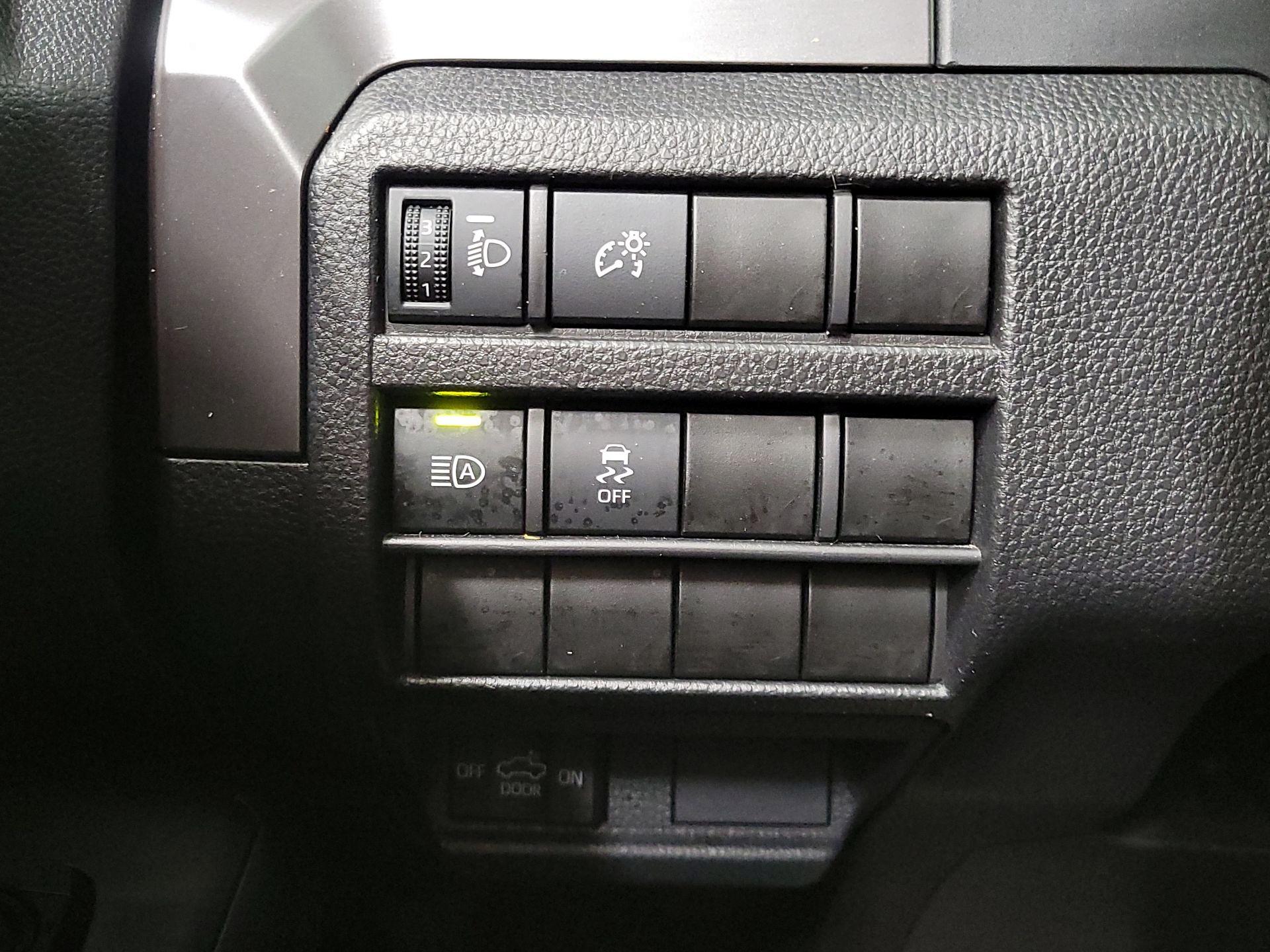 Thumbnail: 2025 Toyota Tacoma - 13