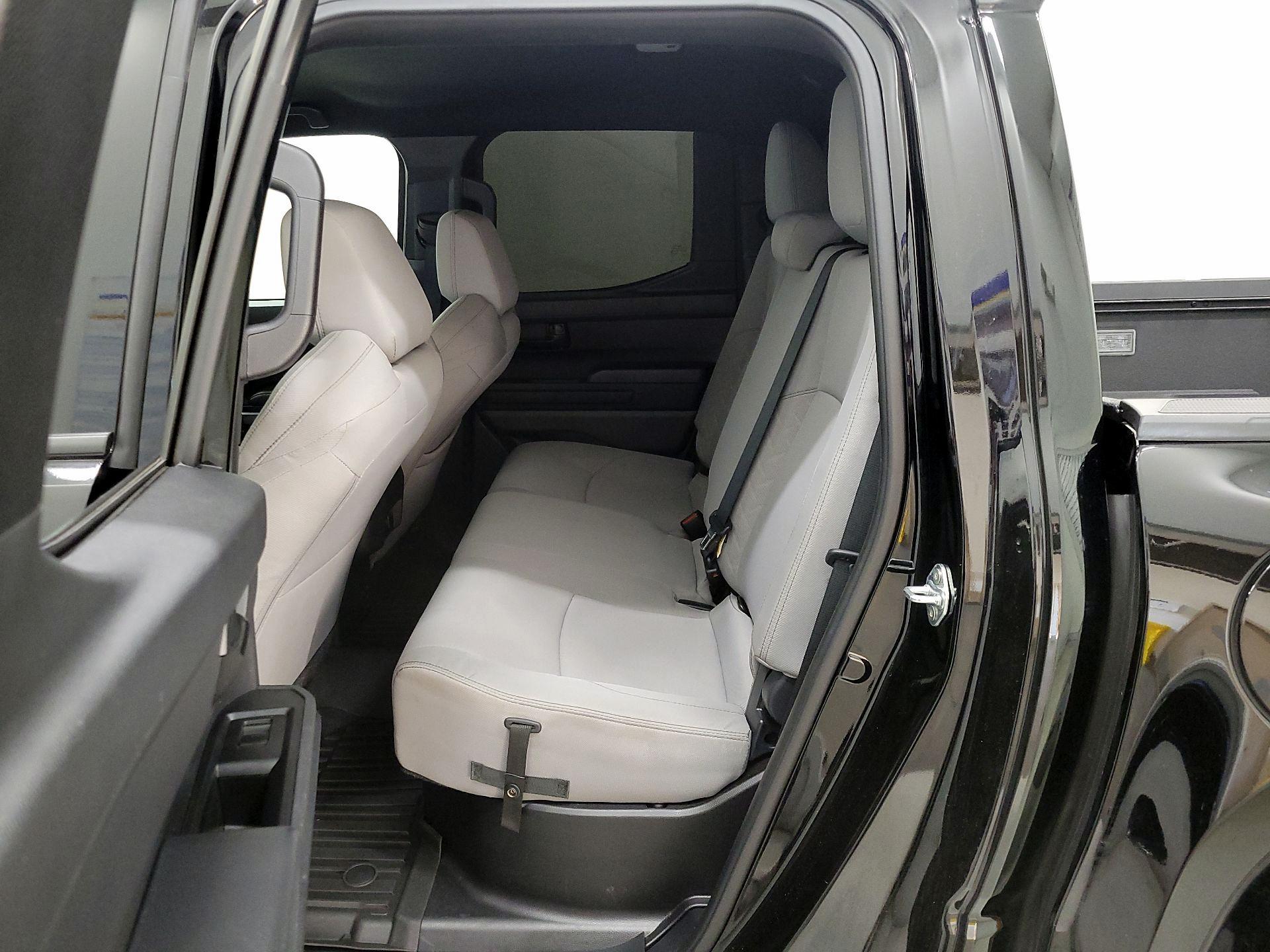 Thumbnail: 2025 Toyota Tacoma - 19