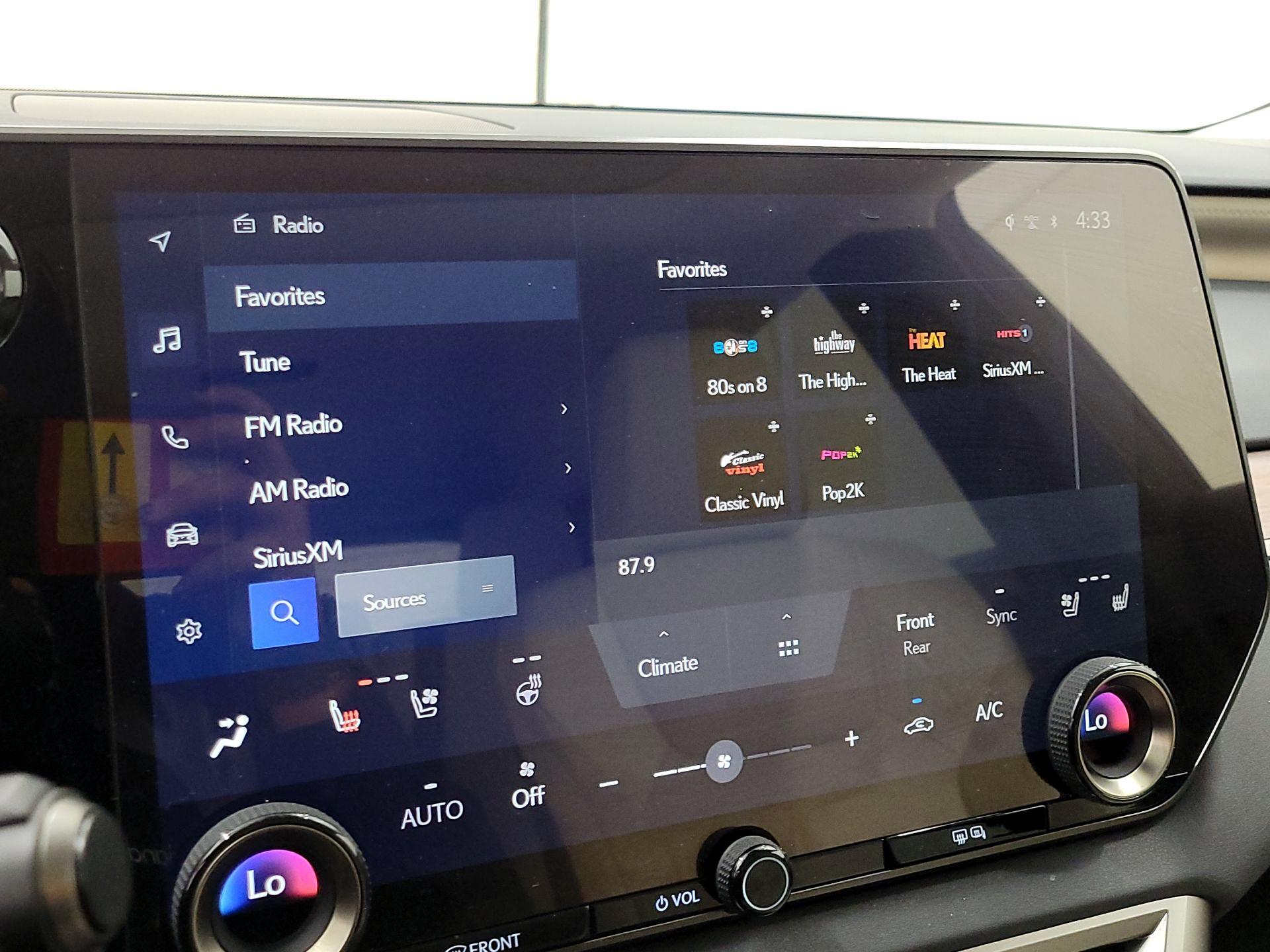 Thumbnail: 2024 Lexus RX - 15