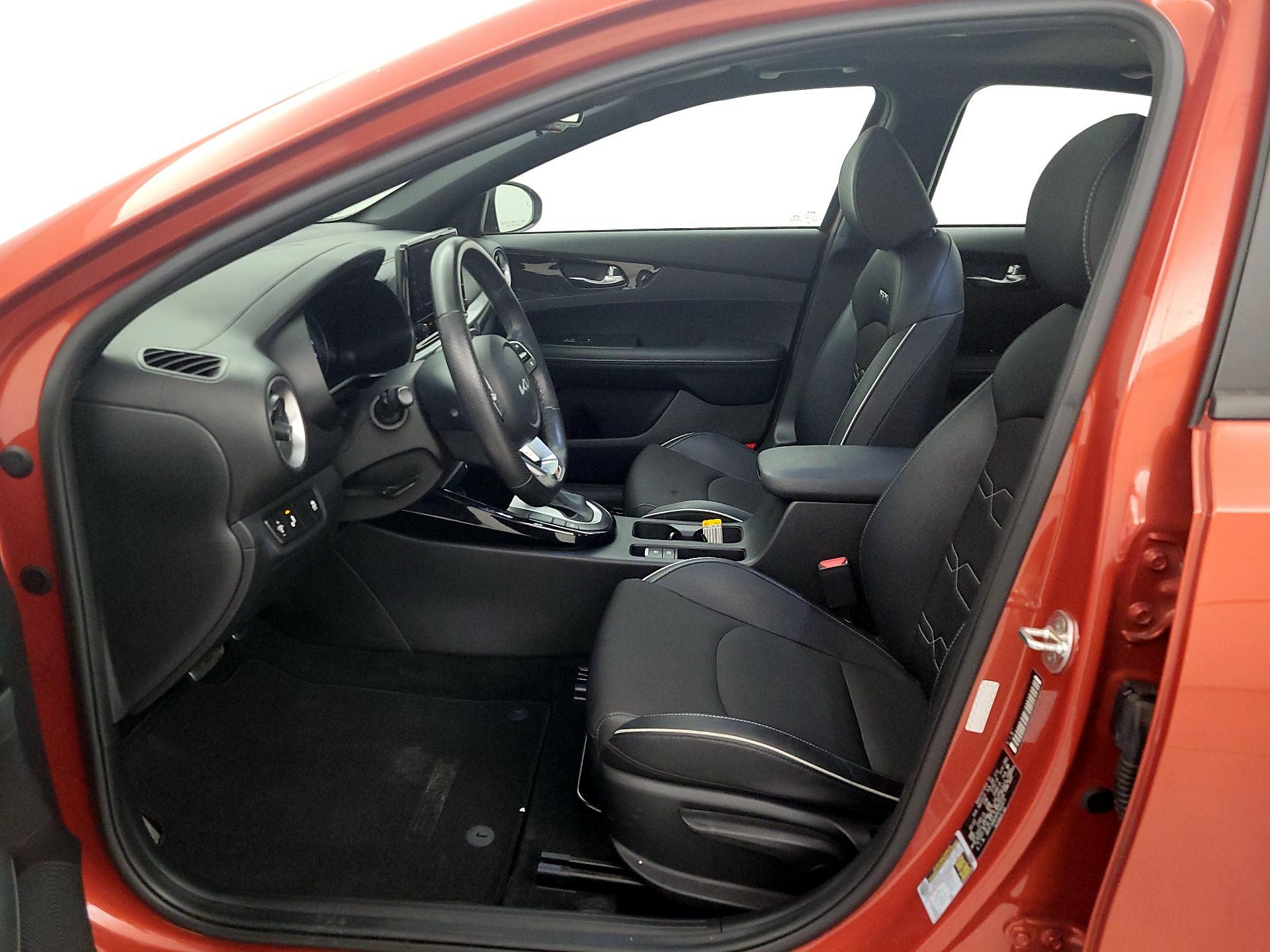 Thumbnail: 2023 Kia Forte - 11