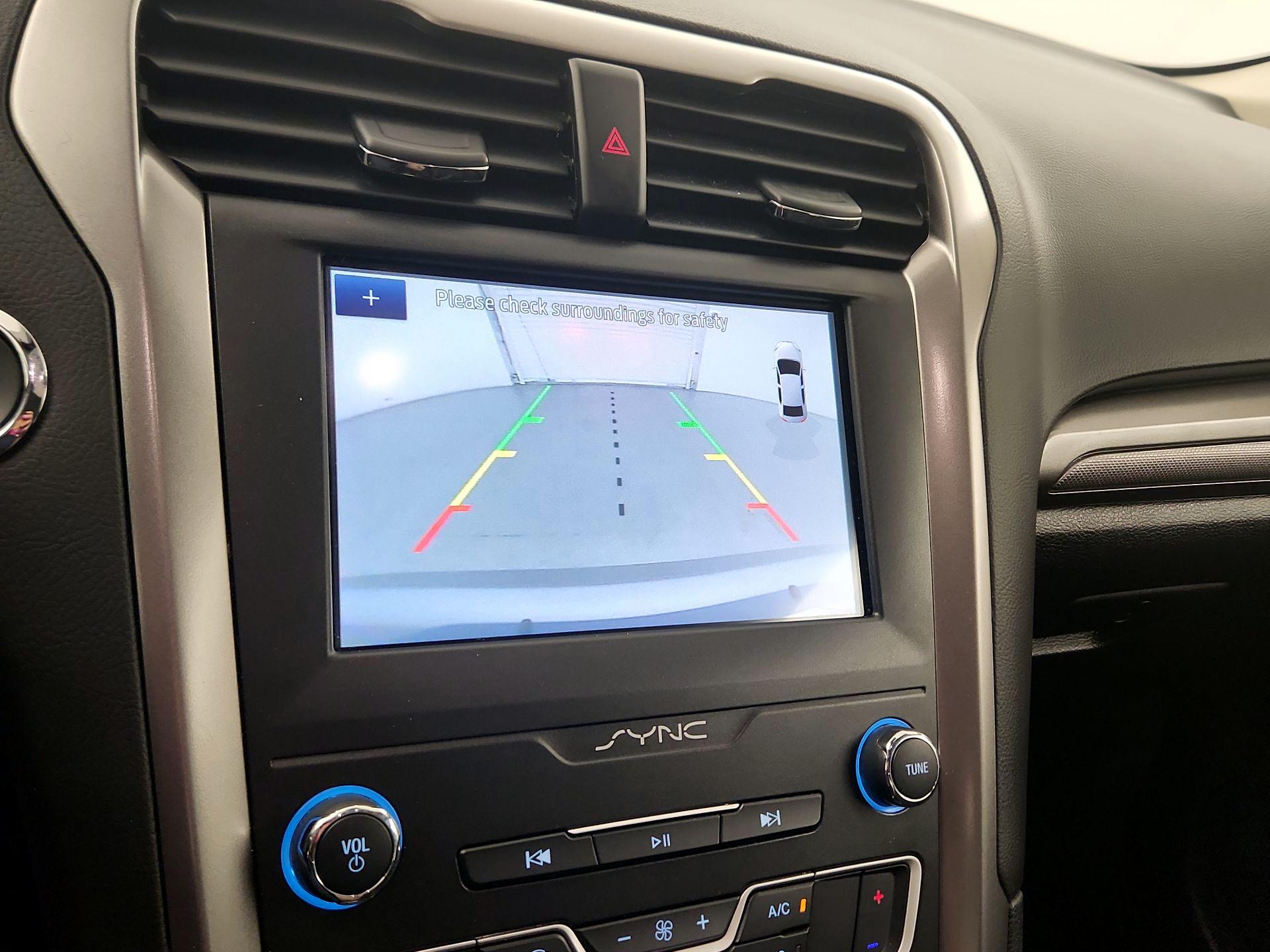 Thumbnail: 2020 Ford Fusion - 13