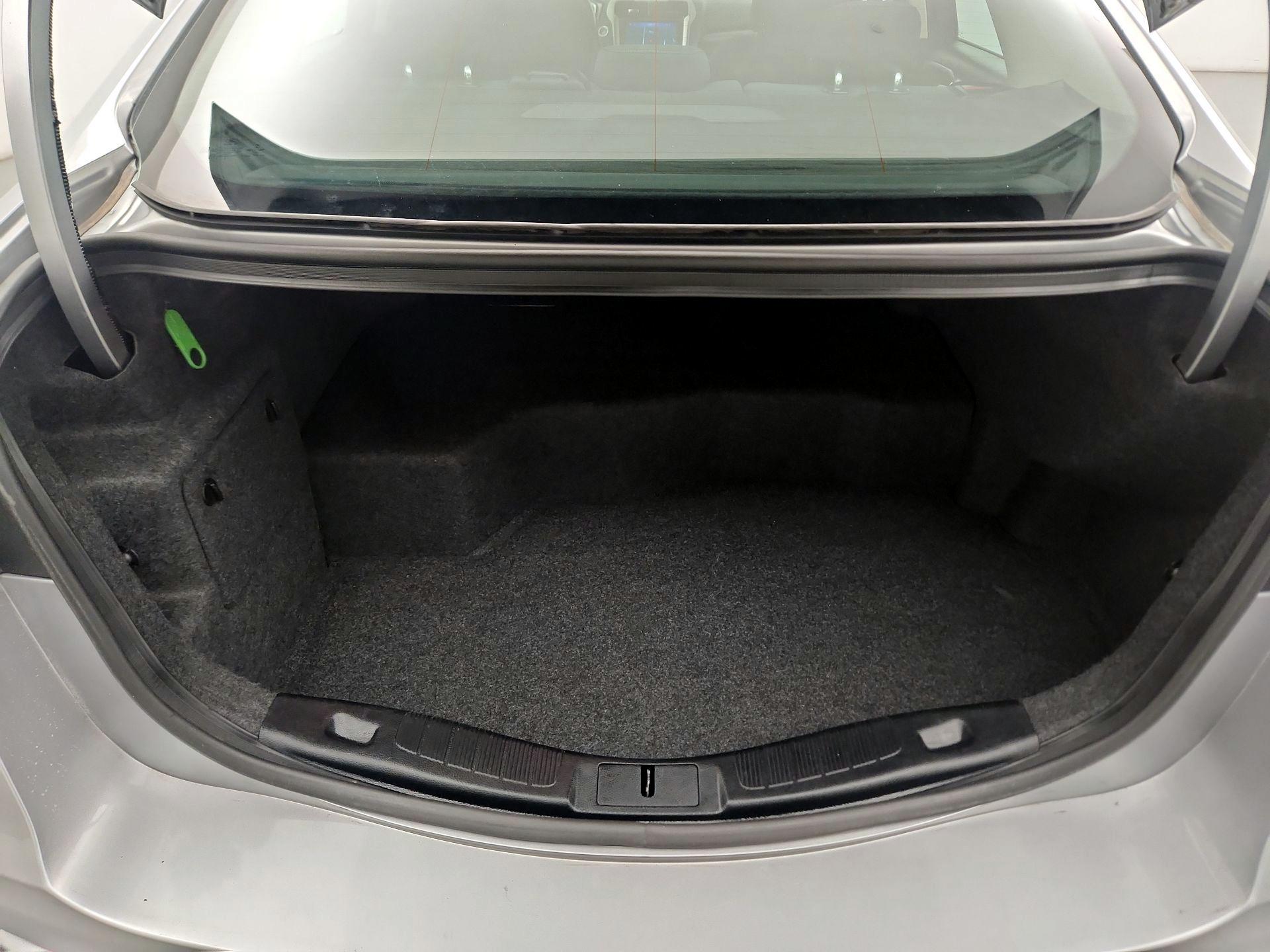 Thumbnail: 2020 Ford Fusion - 19