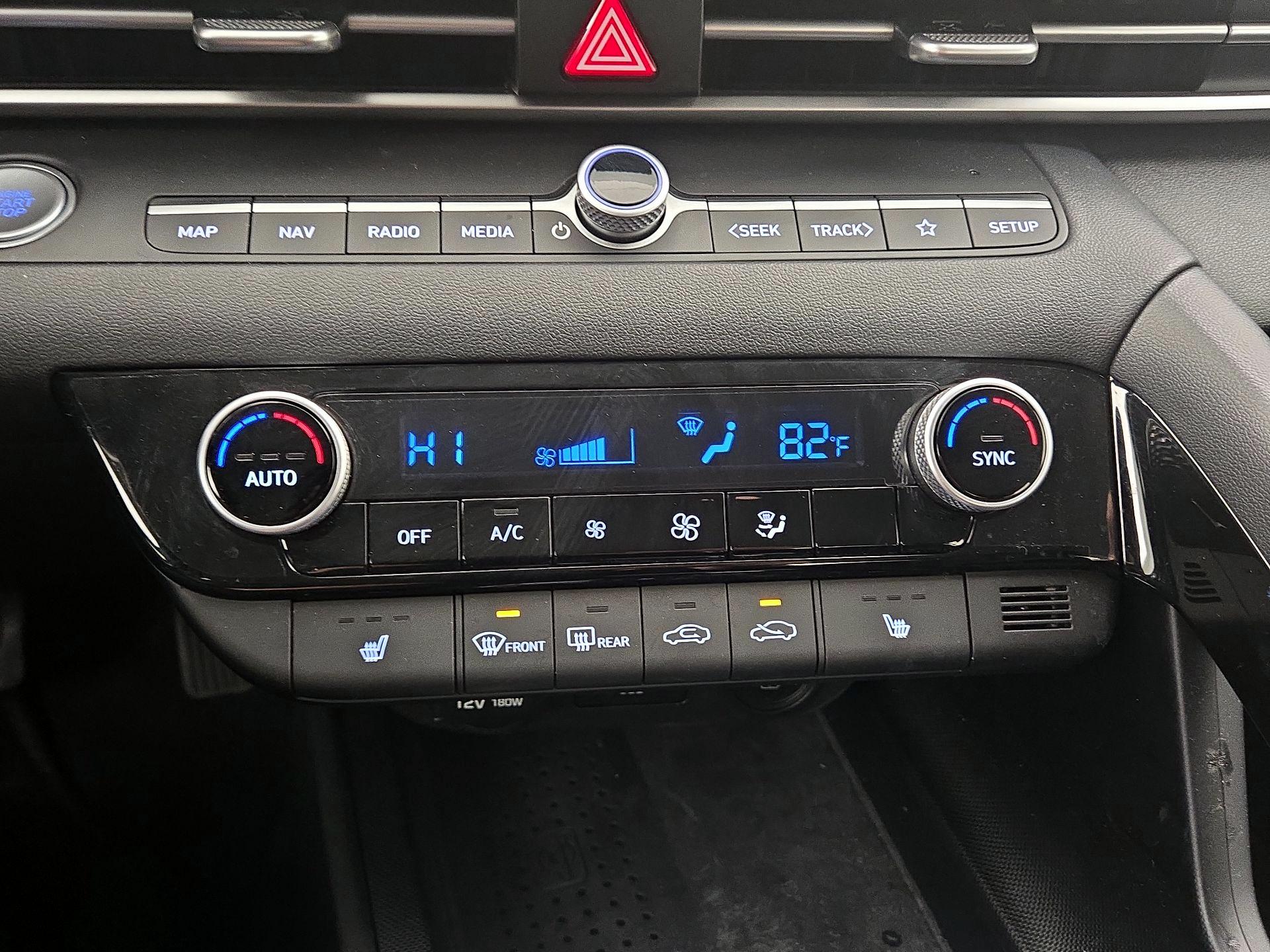 Thumbnail: 2023 Hyundai Elantra - 17