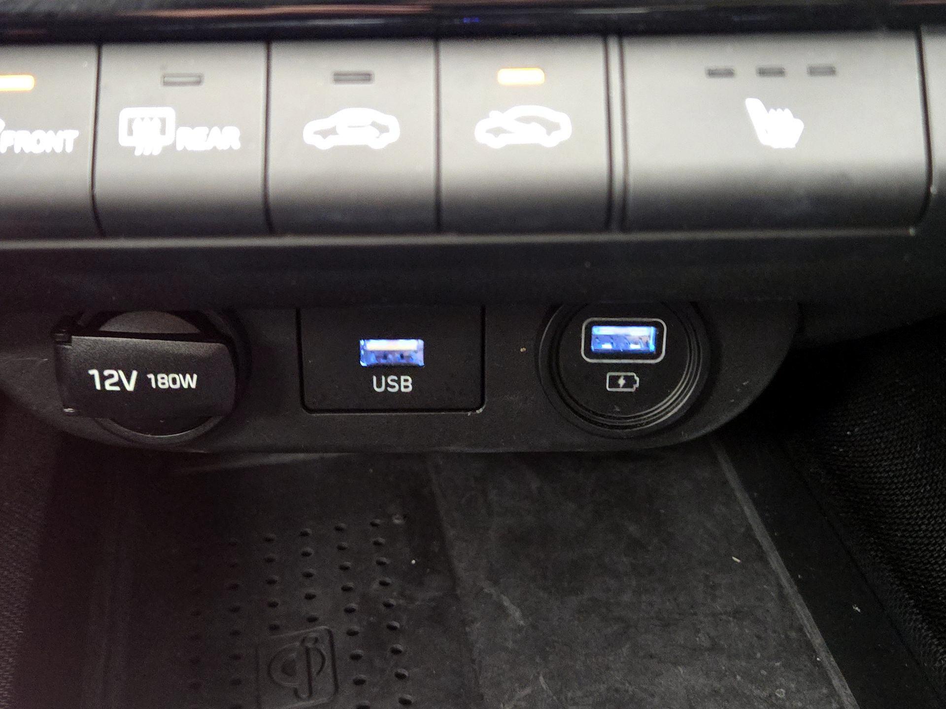 Thumbnail: 2023 Hyundai Elantra - 19