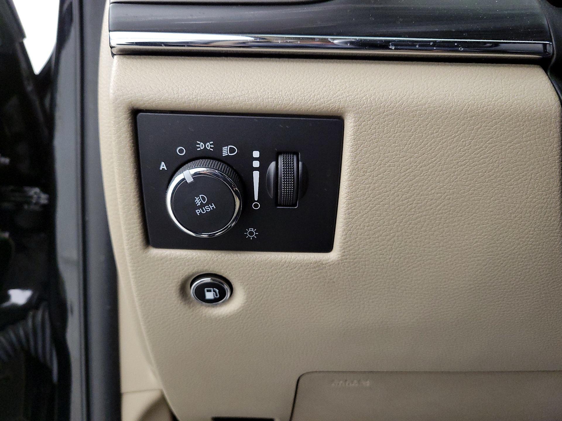 Thumbnail: 2021 Jeep Grand Cherokee - 13