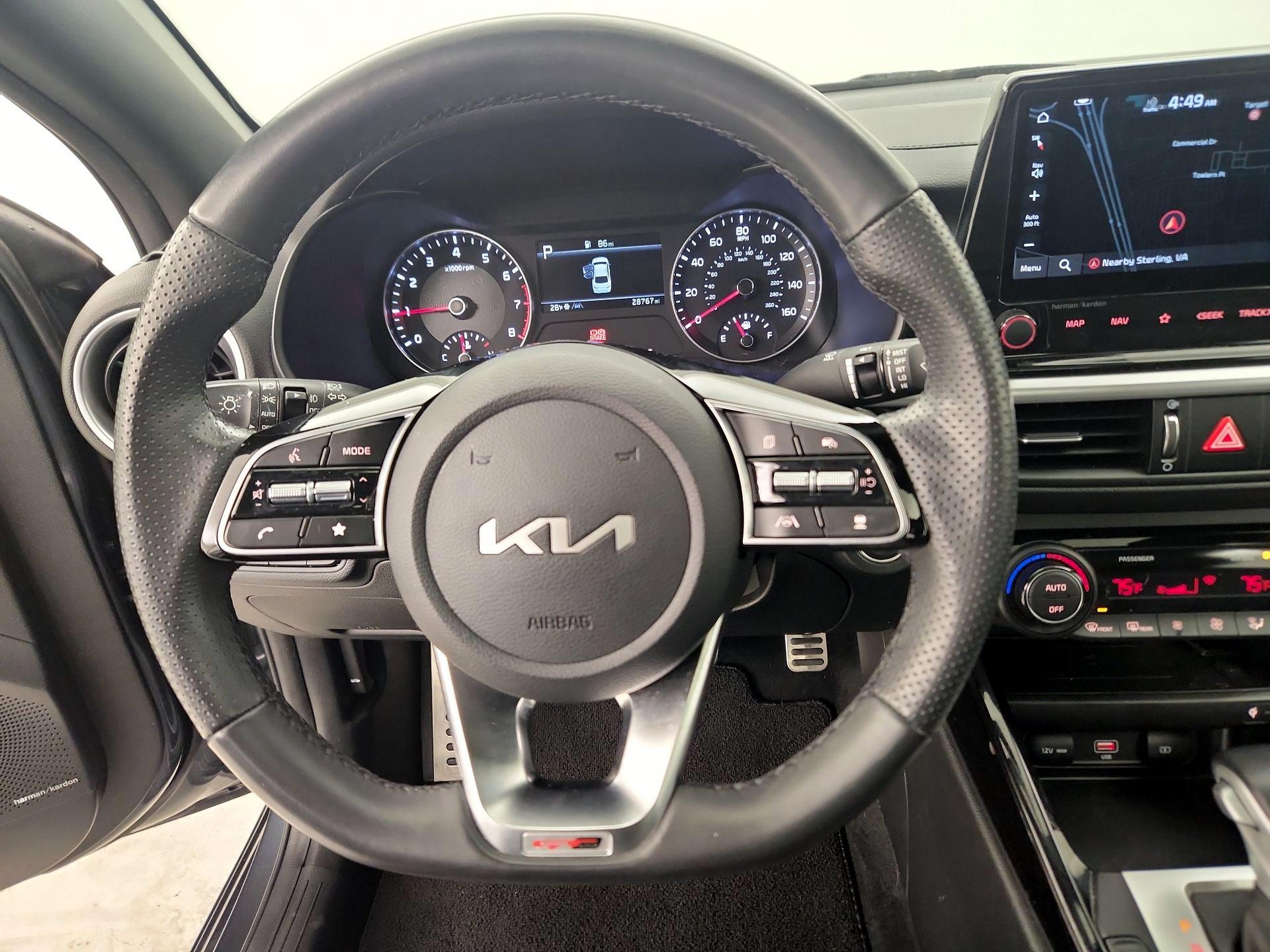 Thumbnail: 2023 Kia Forte - 10