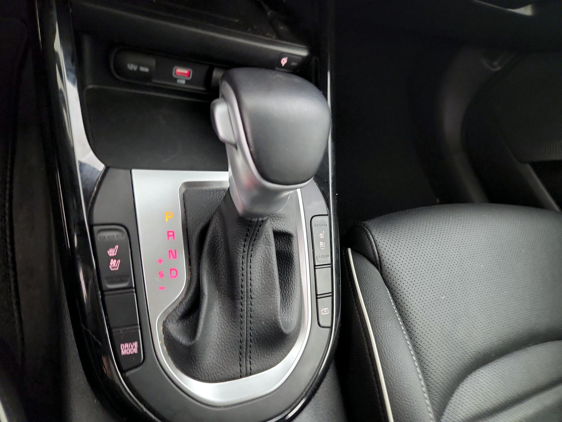 Thumbnail: 2023 Kia Forte - 18