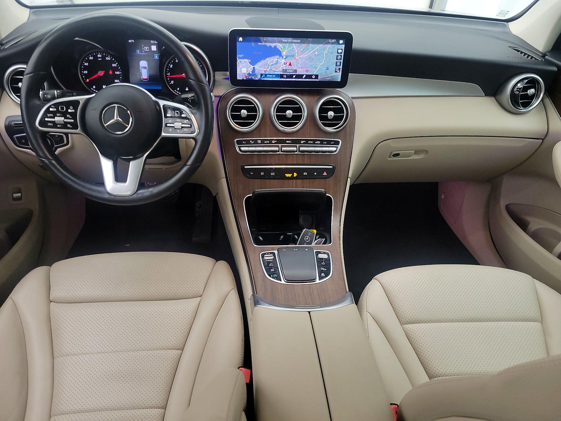 Thumbnail: 2022 Mercedes-Benz GLC - 9