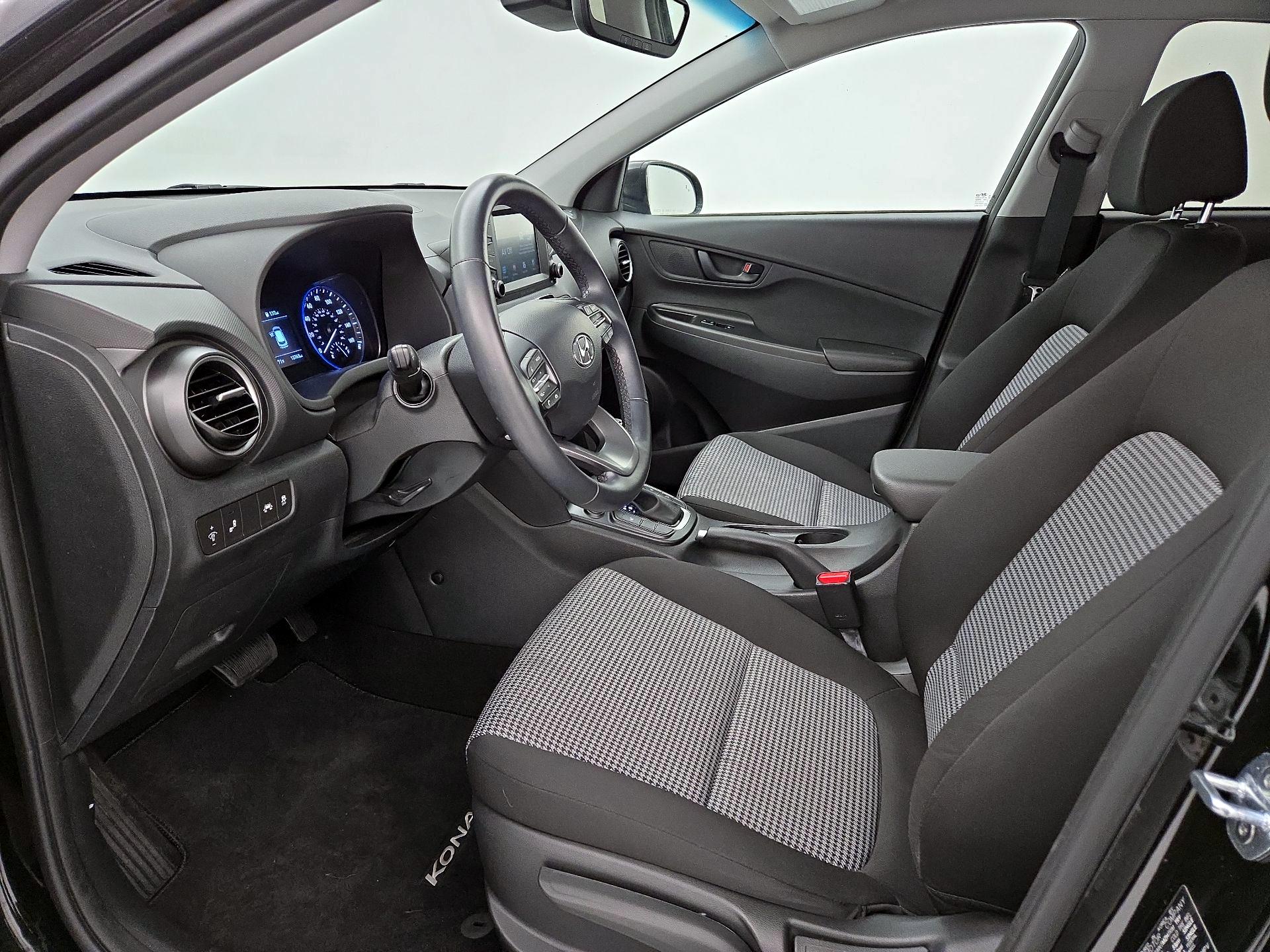 Thumbnail: 2020 Hyundai Kona - 11