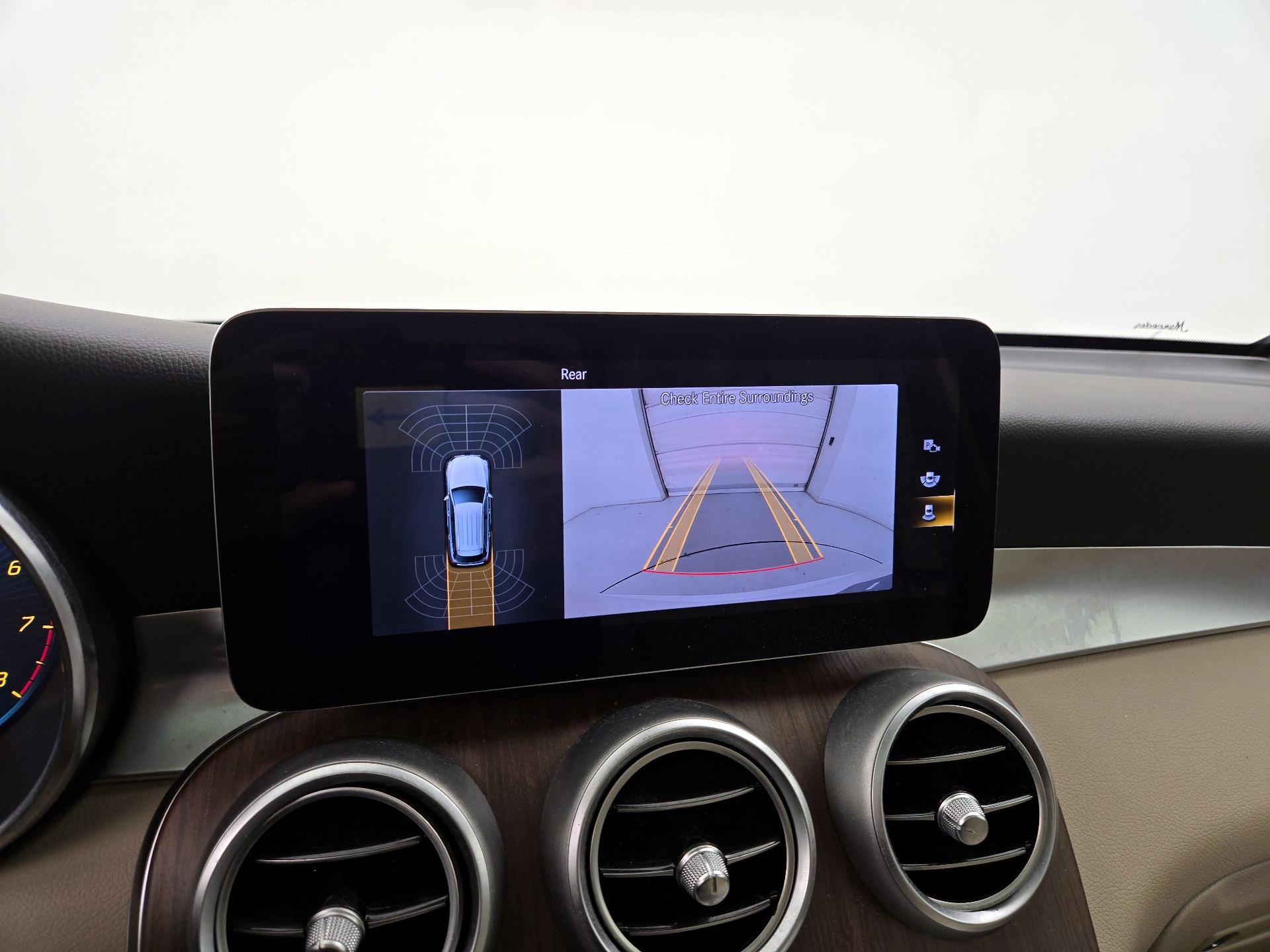 Thumbnail: 2021 Mercedes-Benz GLC - 14