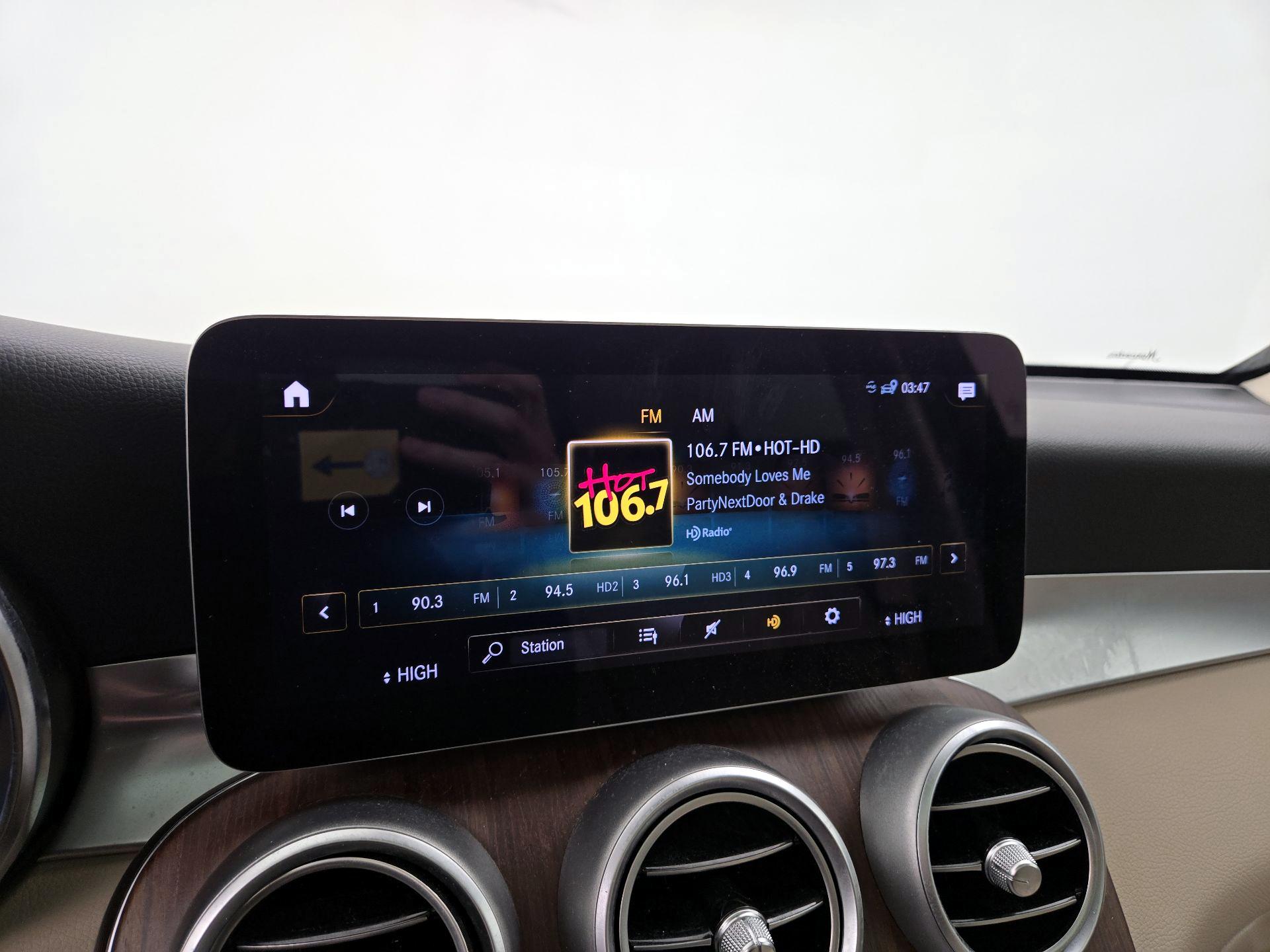 Thumbnail: 2021 Mercedes-Benz GLC - 15