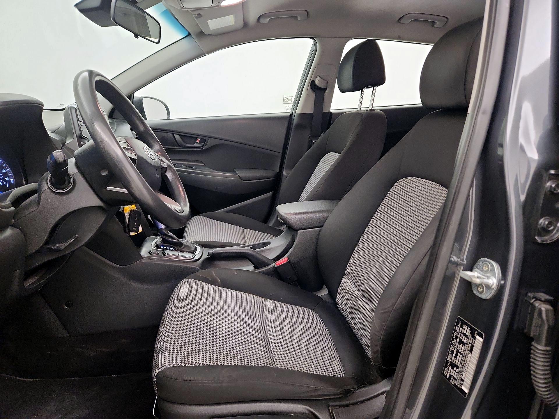 Thumbnail: 2020 Hyundai Kona - 11