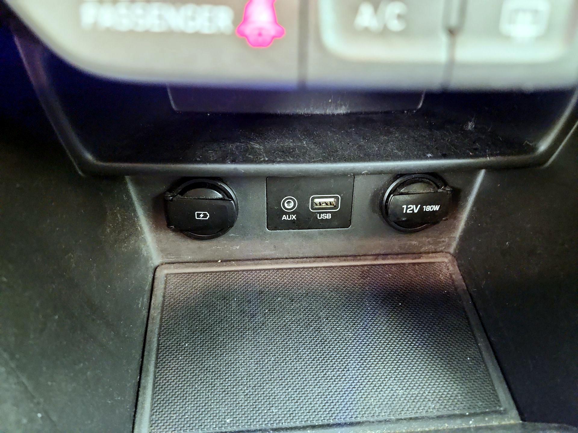 Thumbnail: 2020 Hyundai Kona - 18