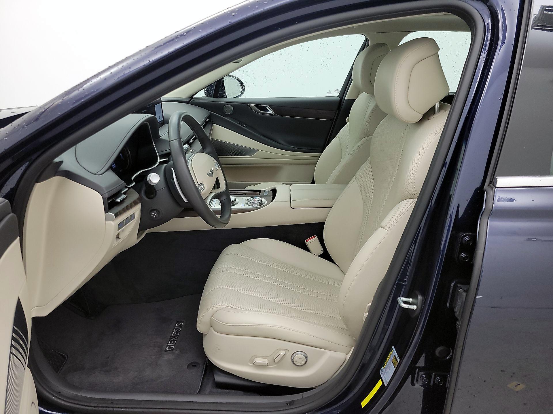 Thumbnail: 2023 Genesis G80 - 11