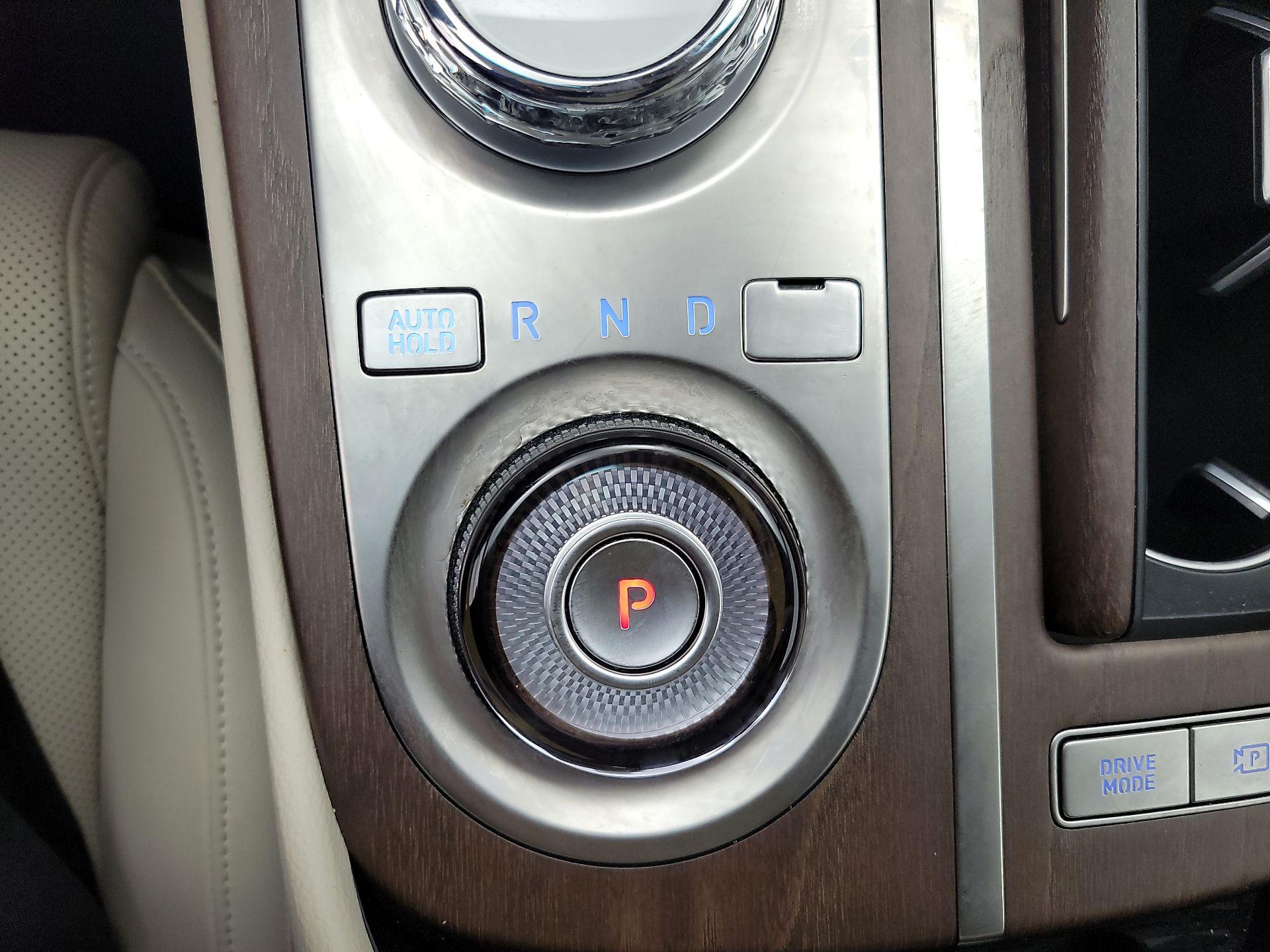 Thumbnail: 2023 Genesis G80 - 18