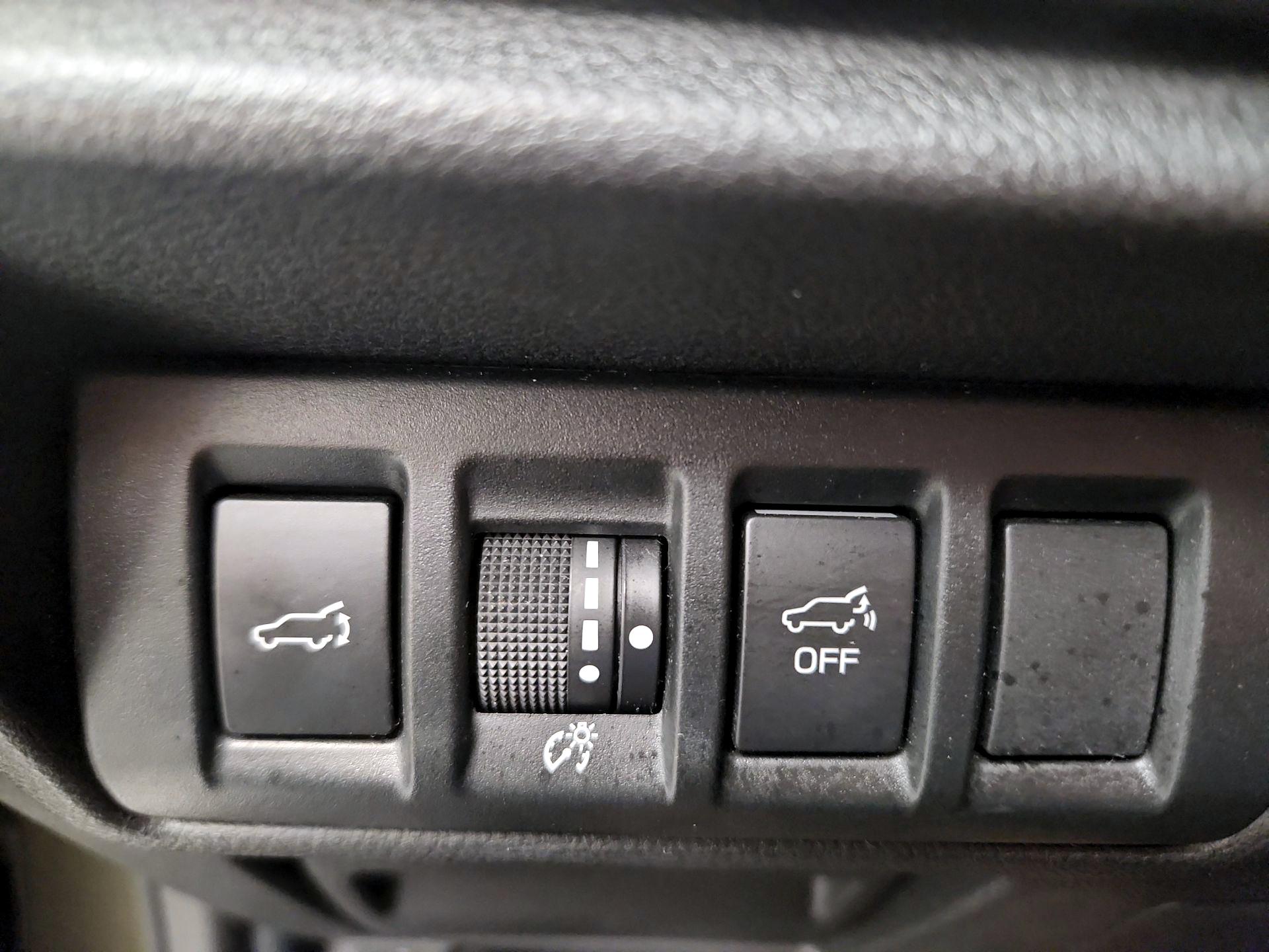 Thumbnail: 2022 Subaru Outback - 11