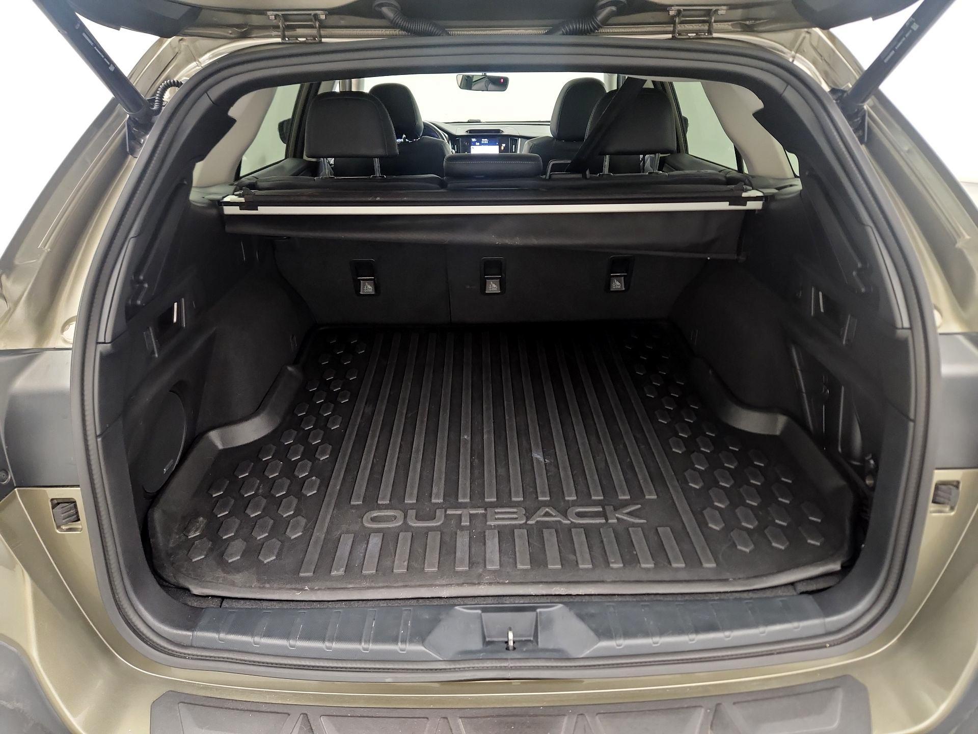 Thumbnail: 2022 Subaru Outback - 20