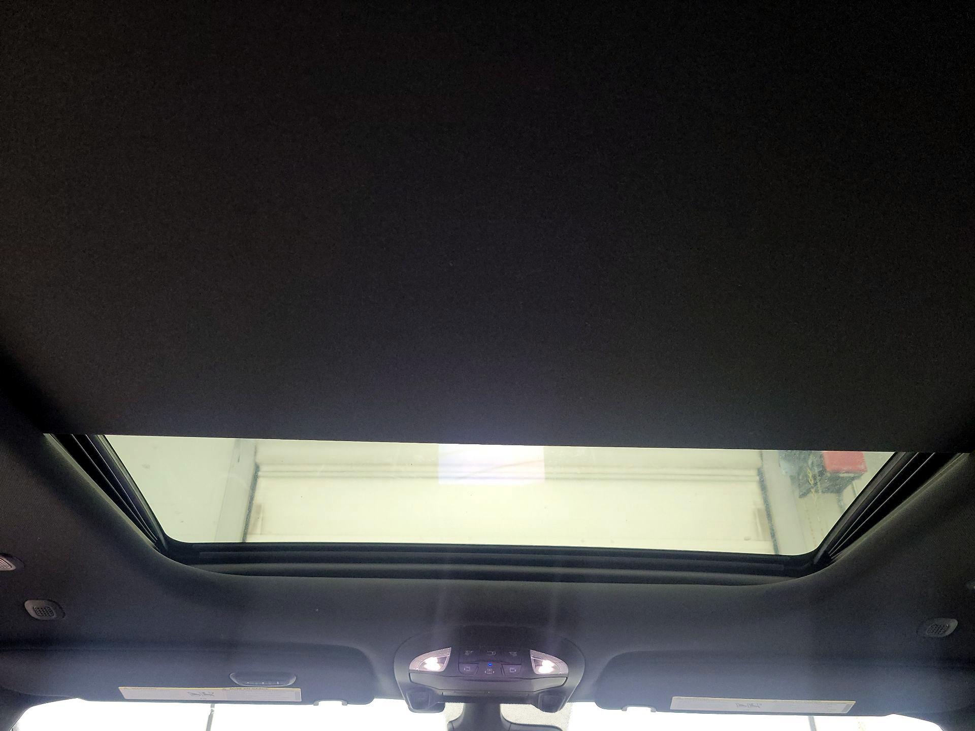 Thumbnail: 2022 Chrysler Pacifica - 20