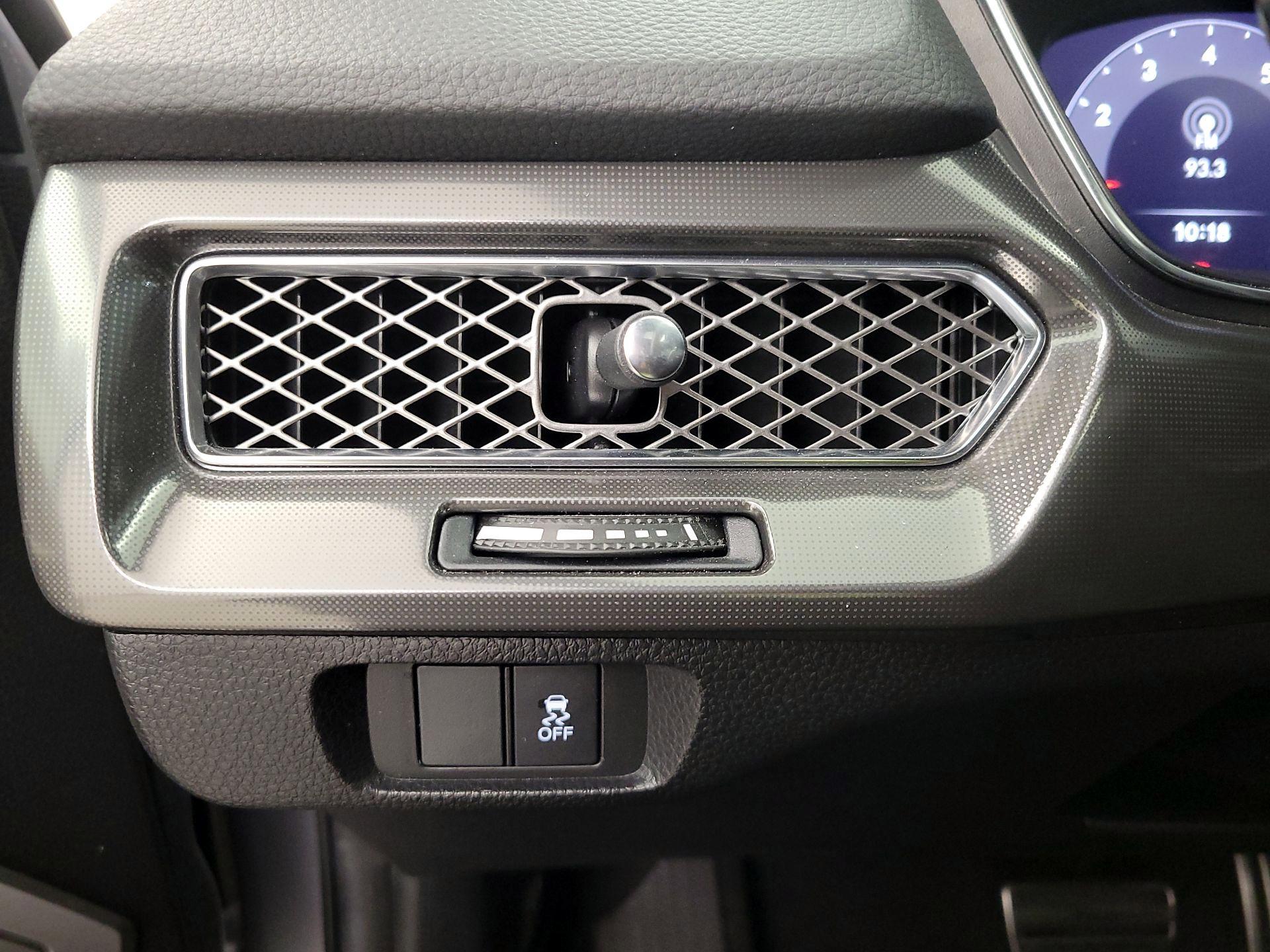 Thumbnail: 2023 Acura Integra - 13