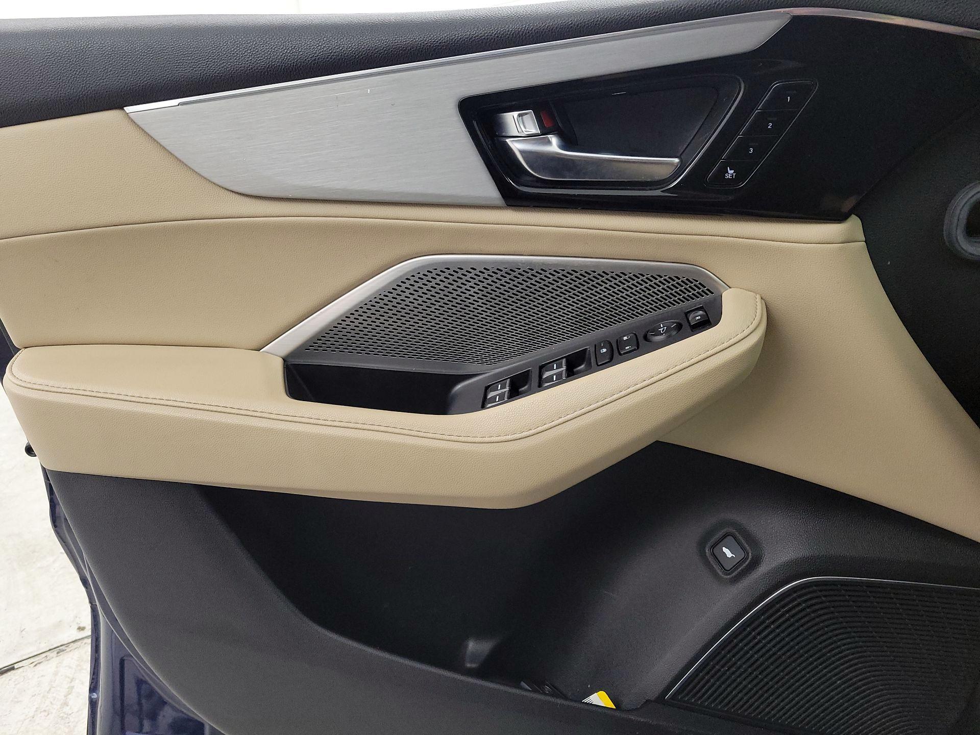 Thumbnail: 2023 Acura MDX - 12