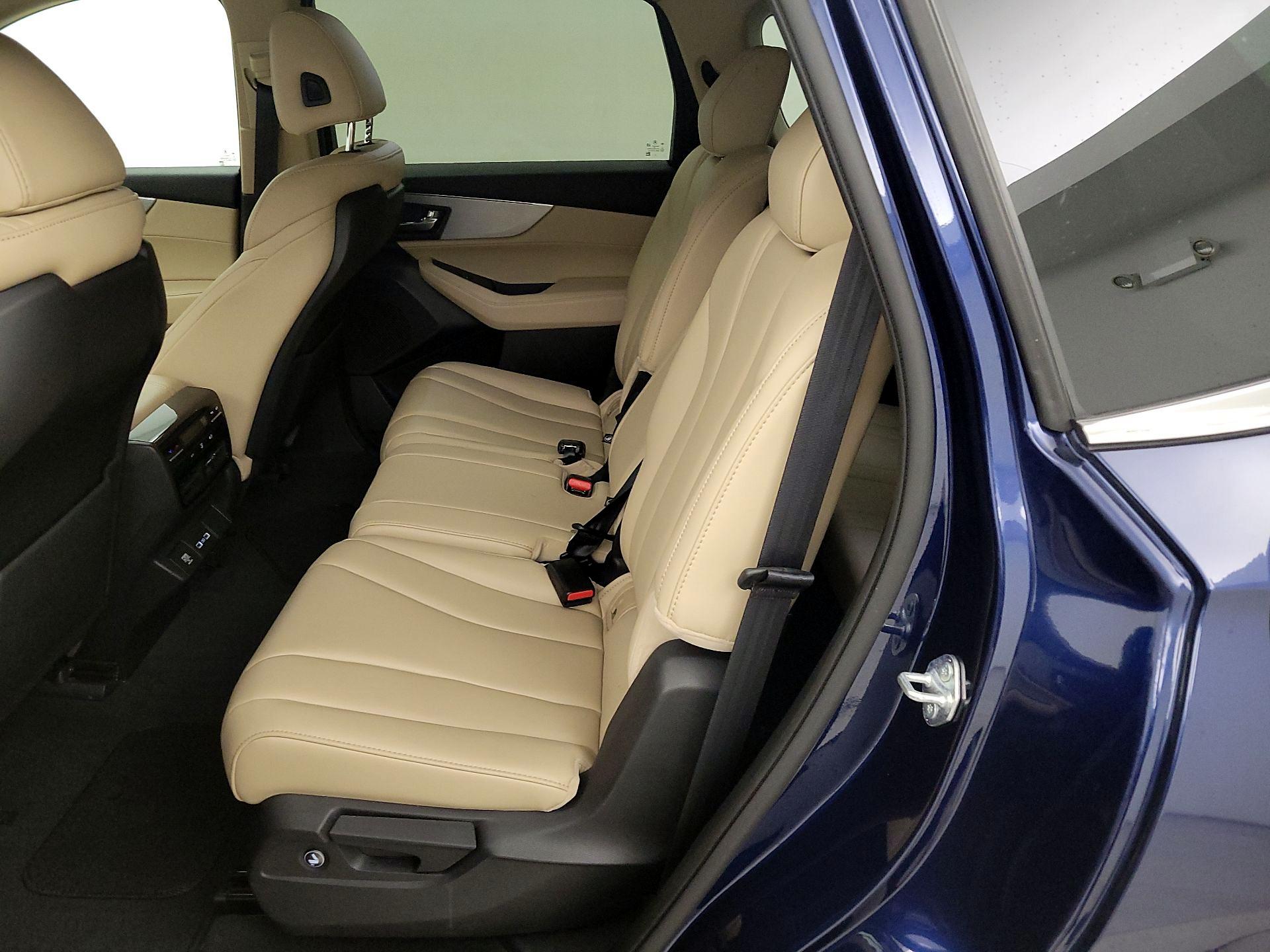 Thumbnail: 2023 Acura MDX - 19