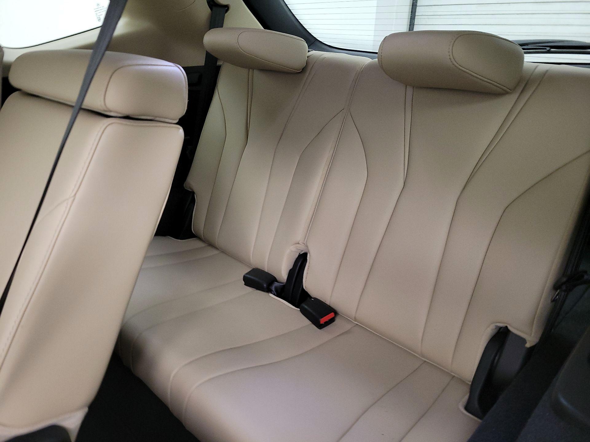 Thumbnail: 2023 Acura MDX - 20