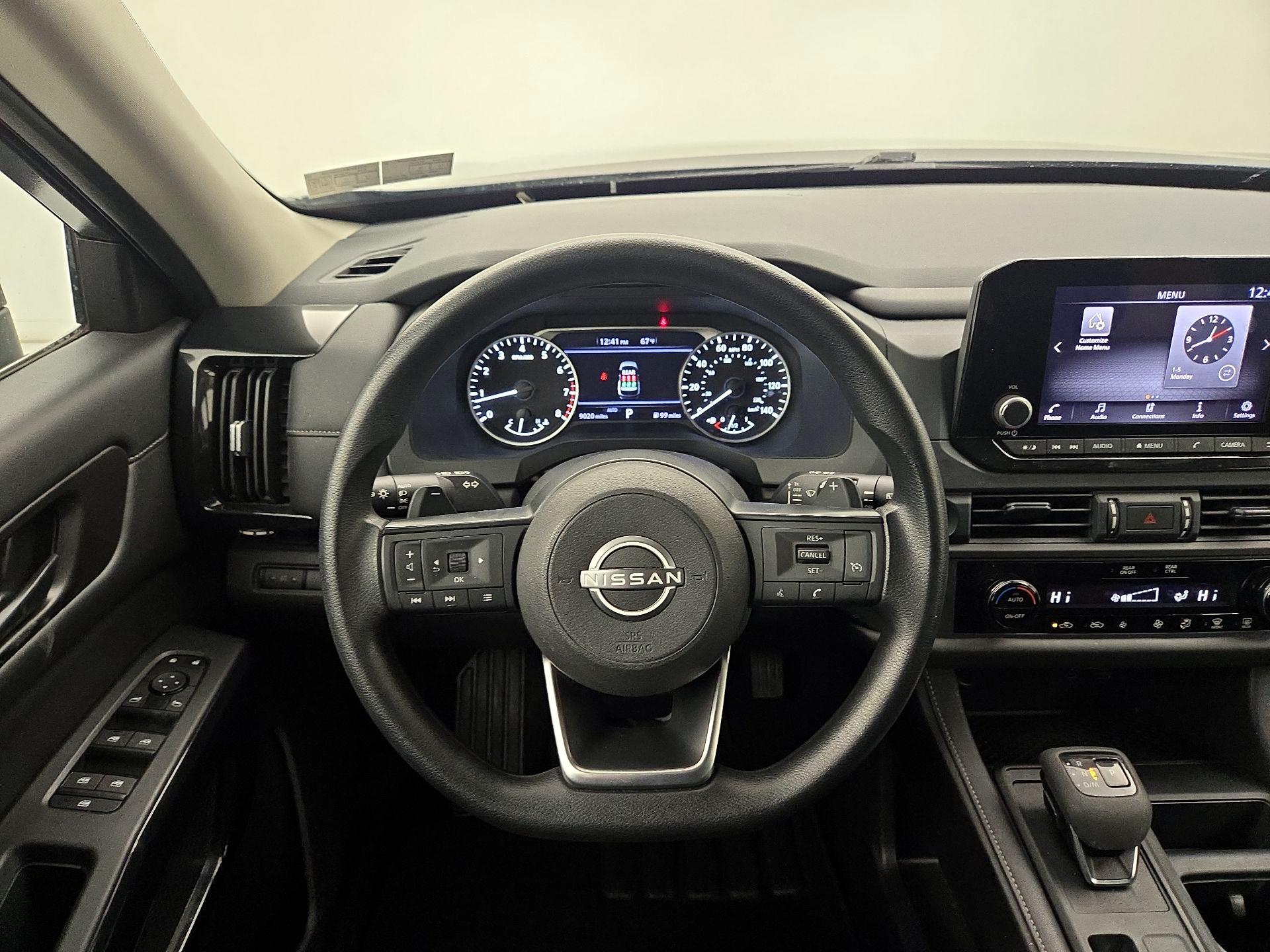 Thumbnail: 2024 Nissan Pathfinder - 10