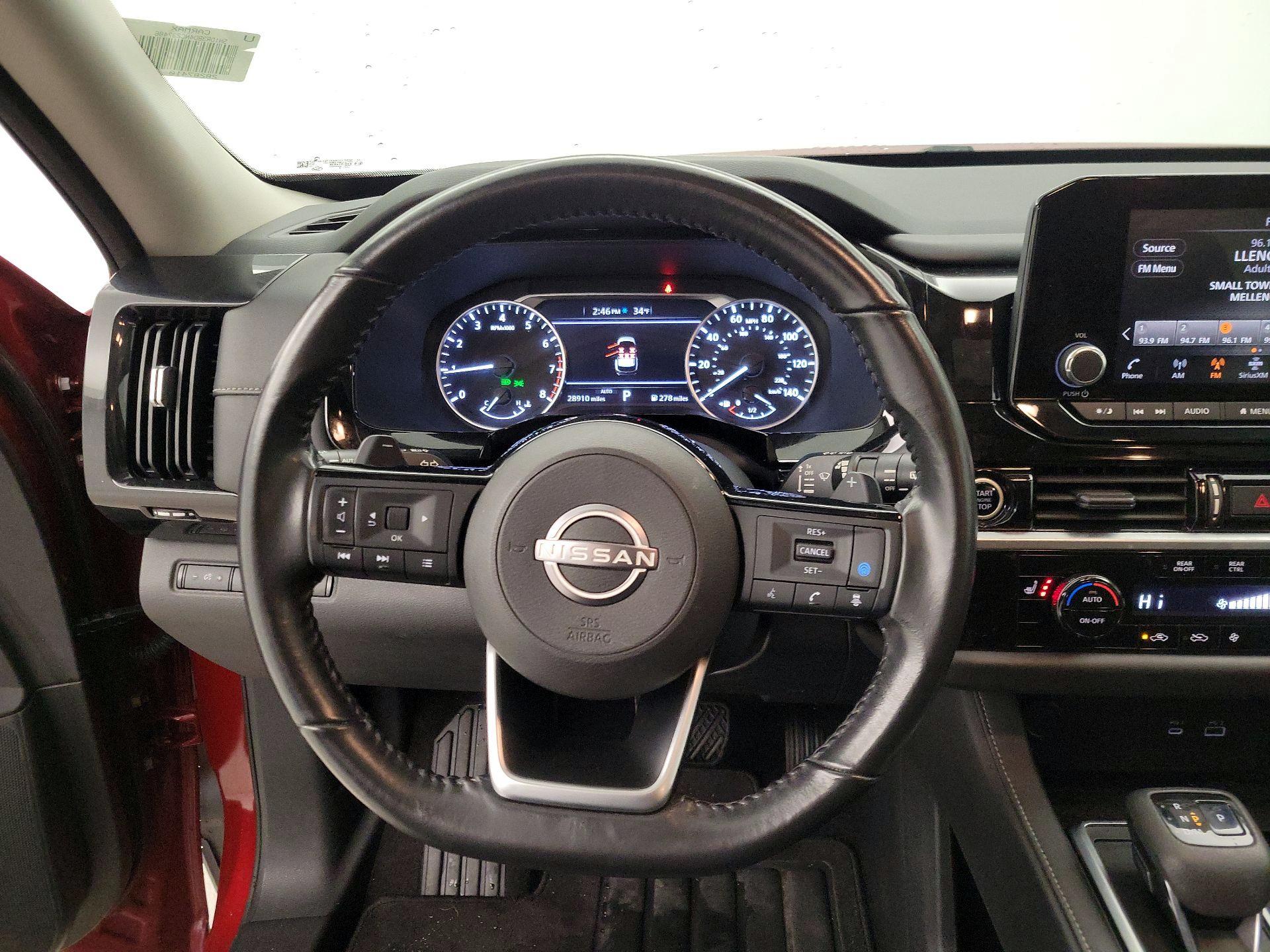 Thumbnail: 2022 Nissan Pathfinder - 10