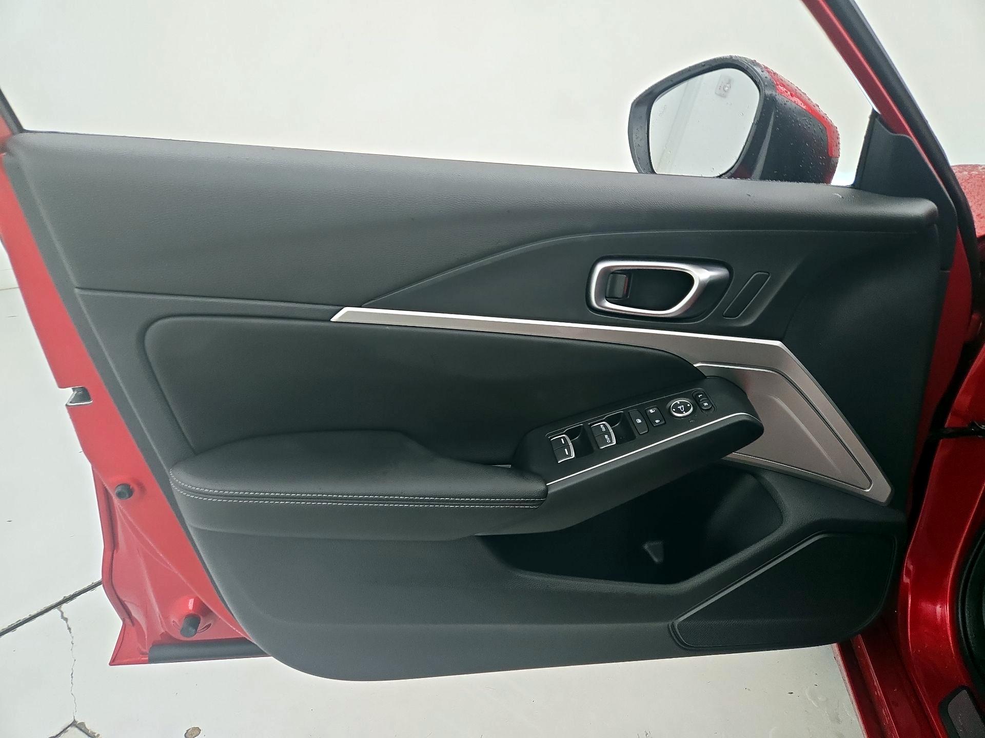 Thumbnail: 2023 Acura Integra - 12