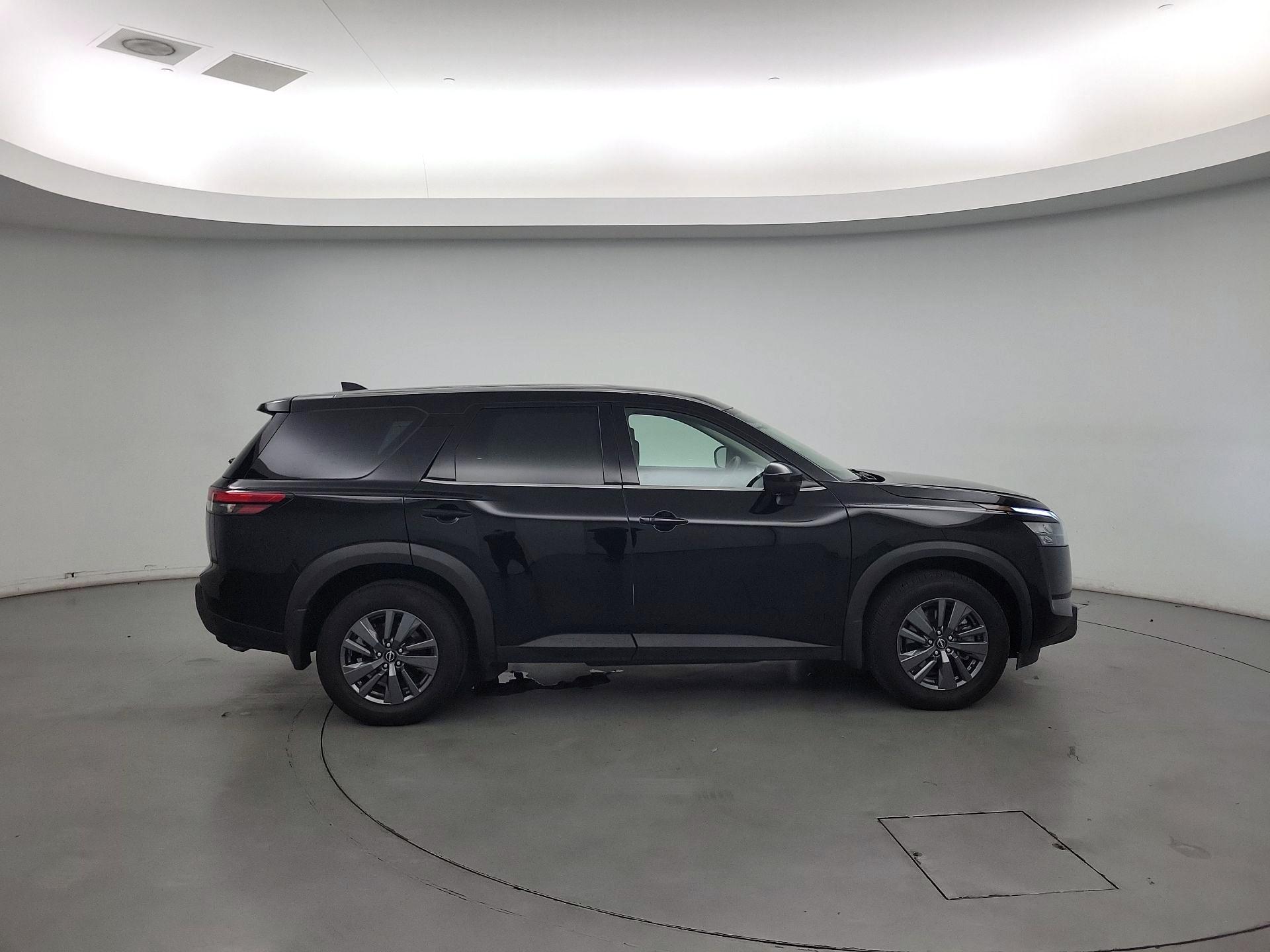 Thumbnail: 2024 Nissan Pathfinder - 4