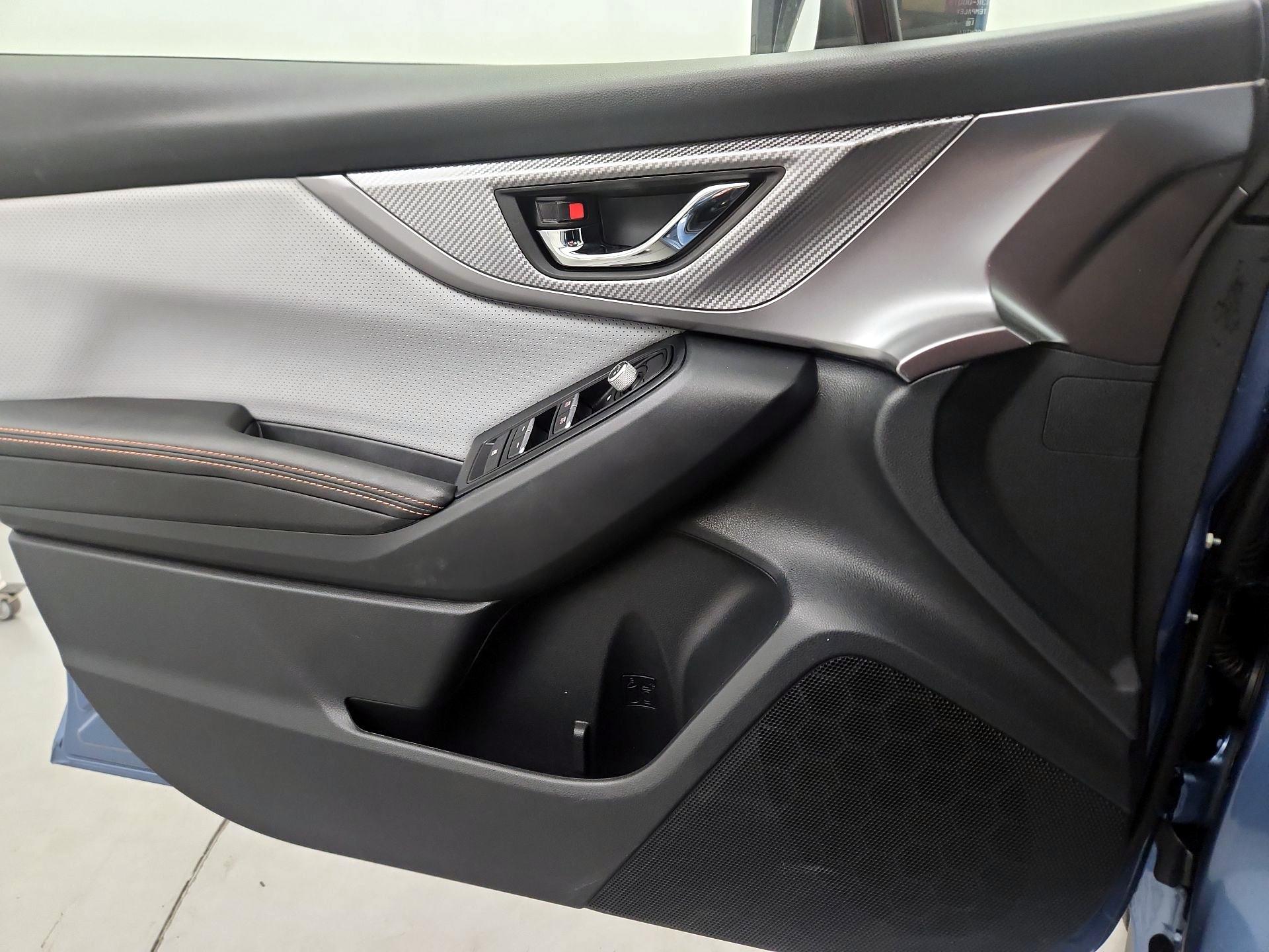 Thumbnail: 2022 Subaru Crosstrek - 10