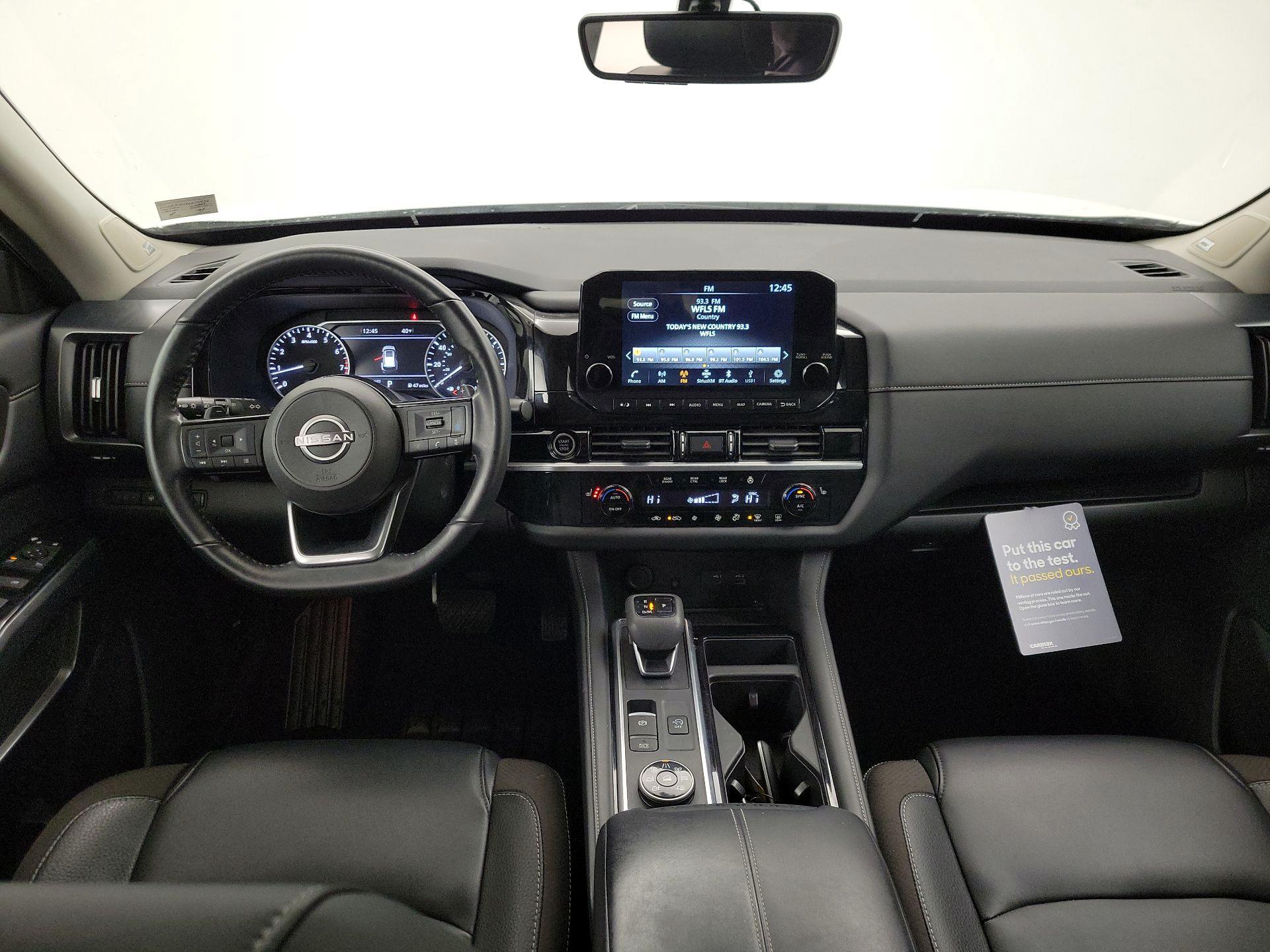 Thumbnail: 2023 Nissan Pathfinder - 9