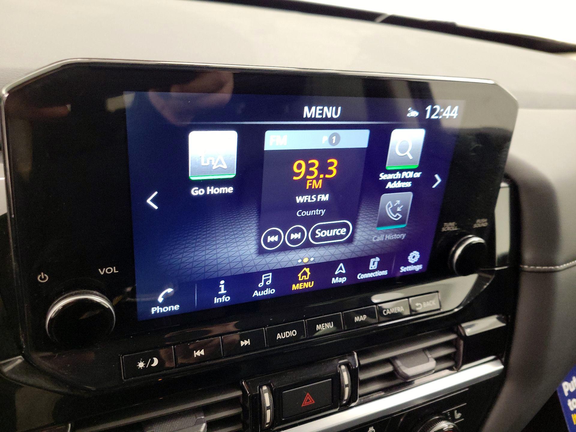 Thumbnail: 2023 Nissan Pathfinder - 16