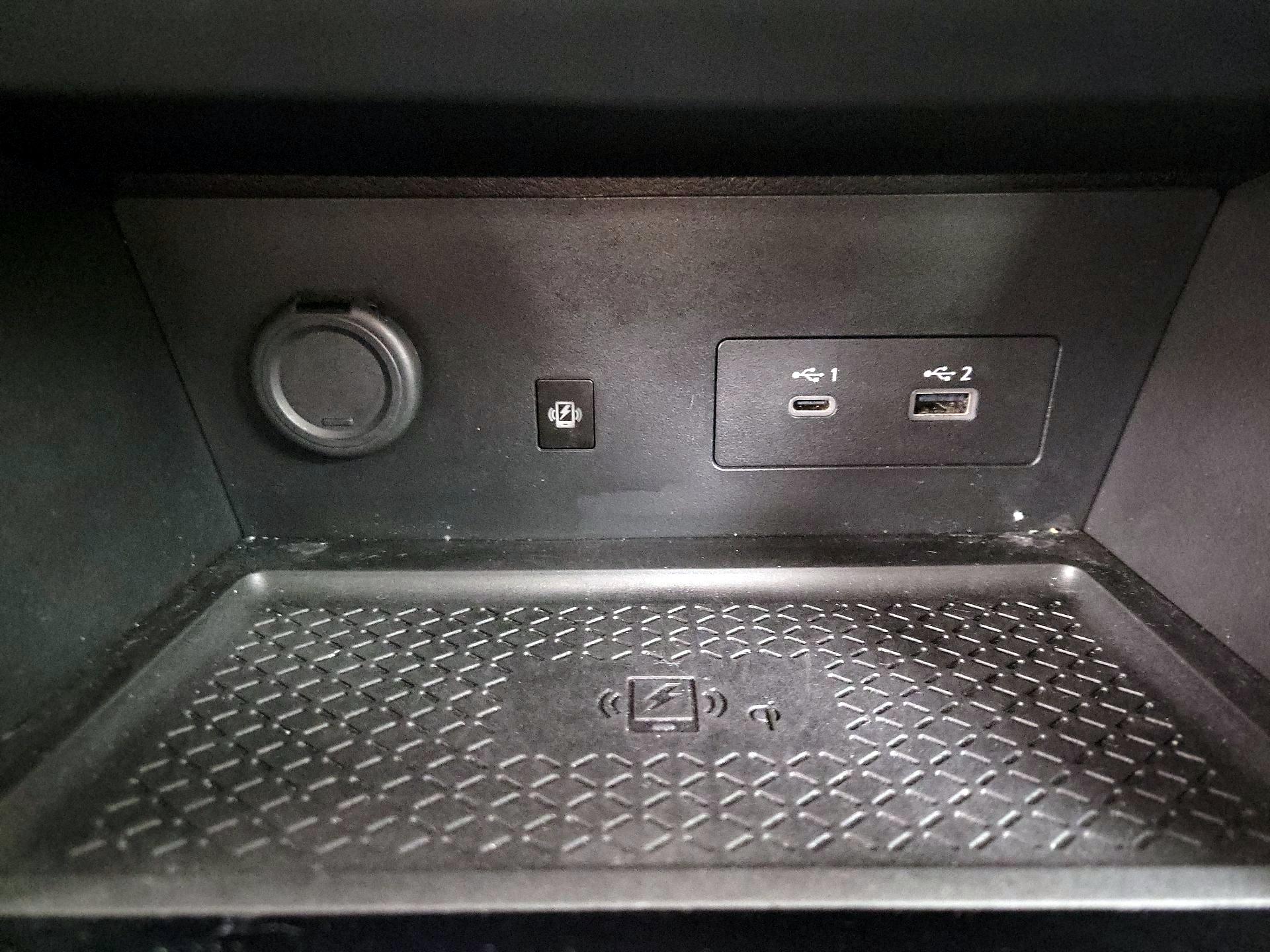 Thumbnail: 2023 Nissan Pathfinder - 19