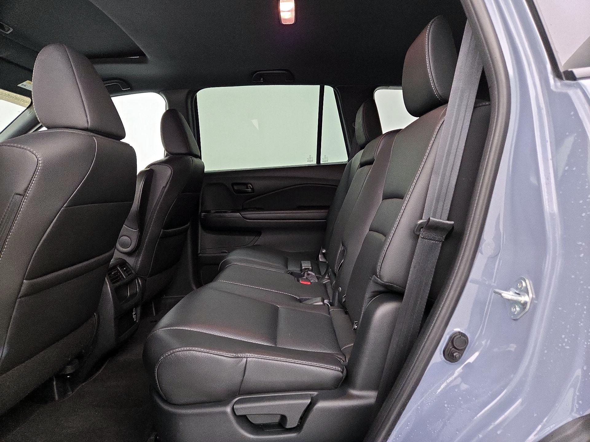 Thumbnail: 2022 Honda Passport - 20