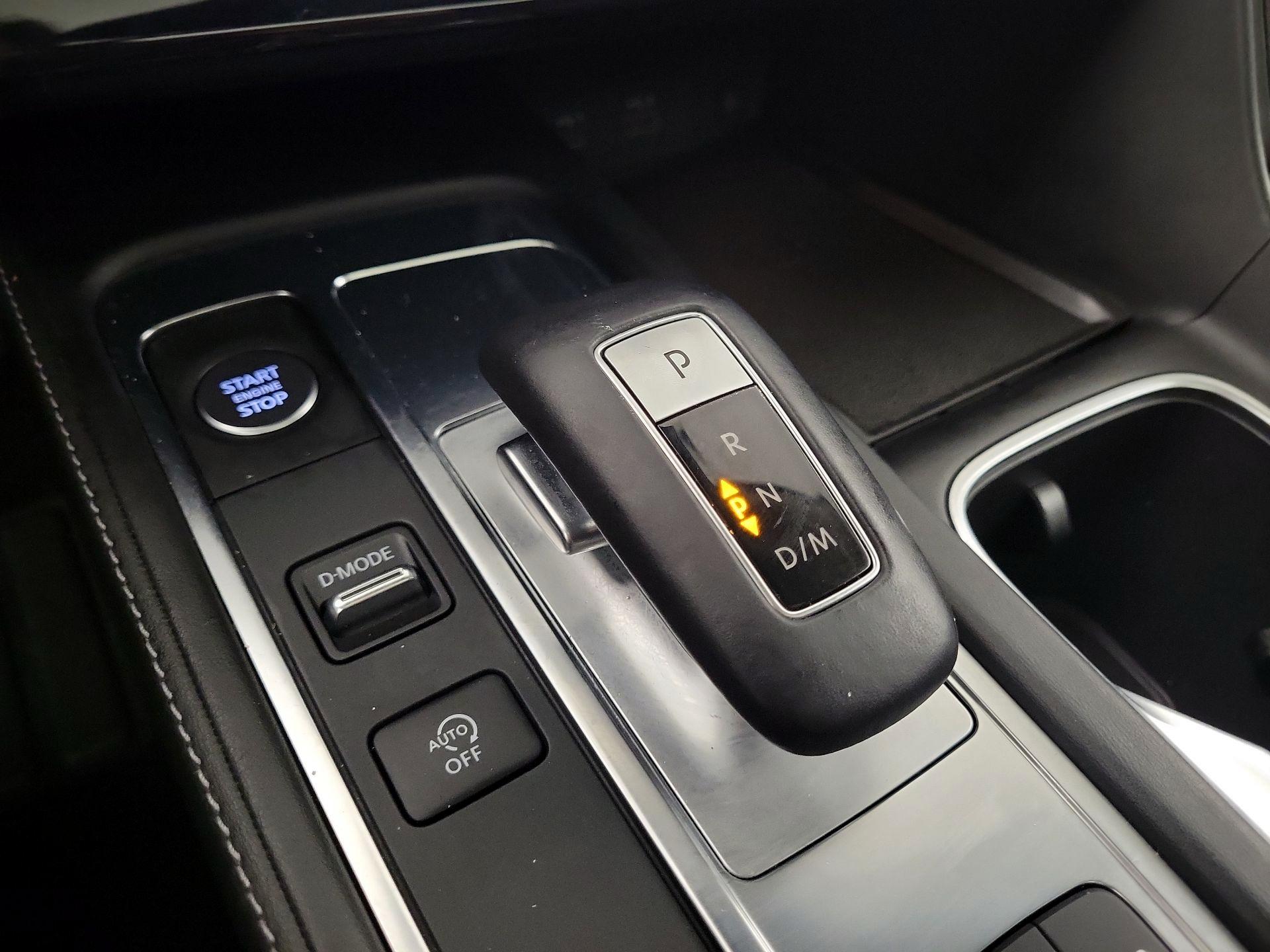 Thumbnail: 2023 INFINITI QX60 - 16